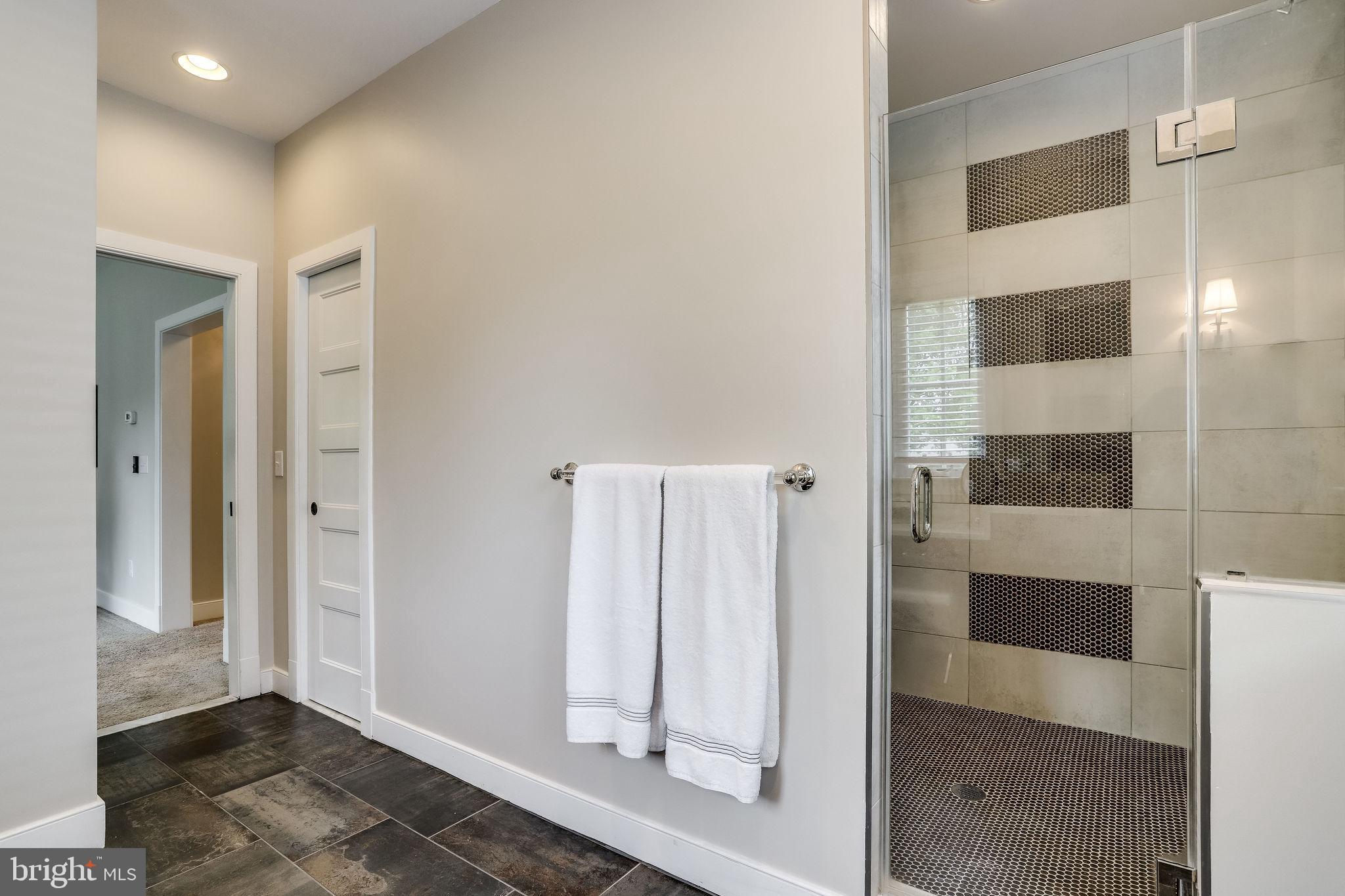 PLYMOUTH HAVEN - Residential