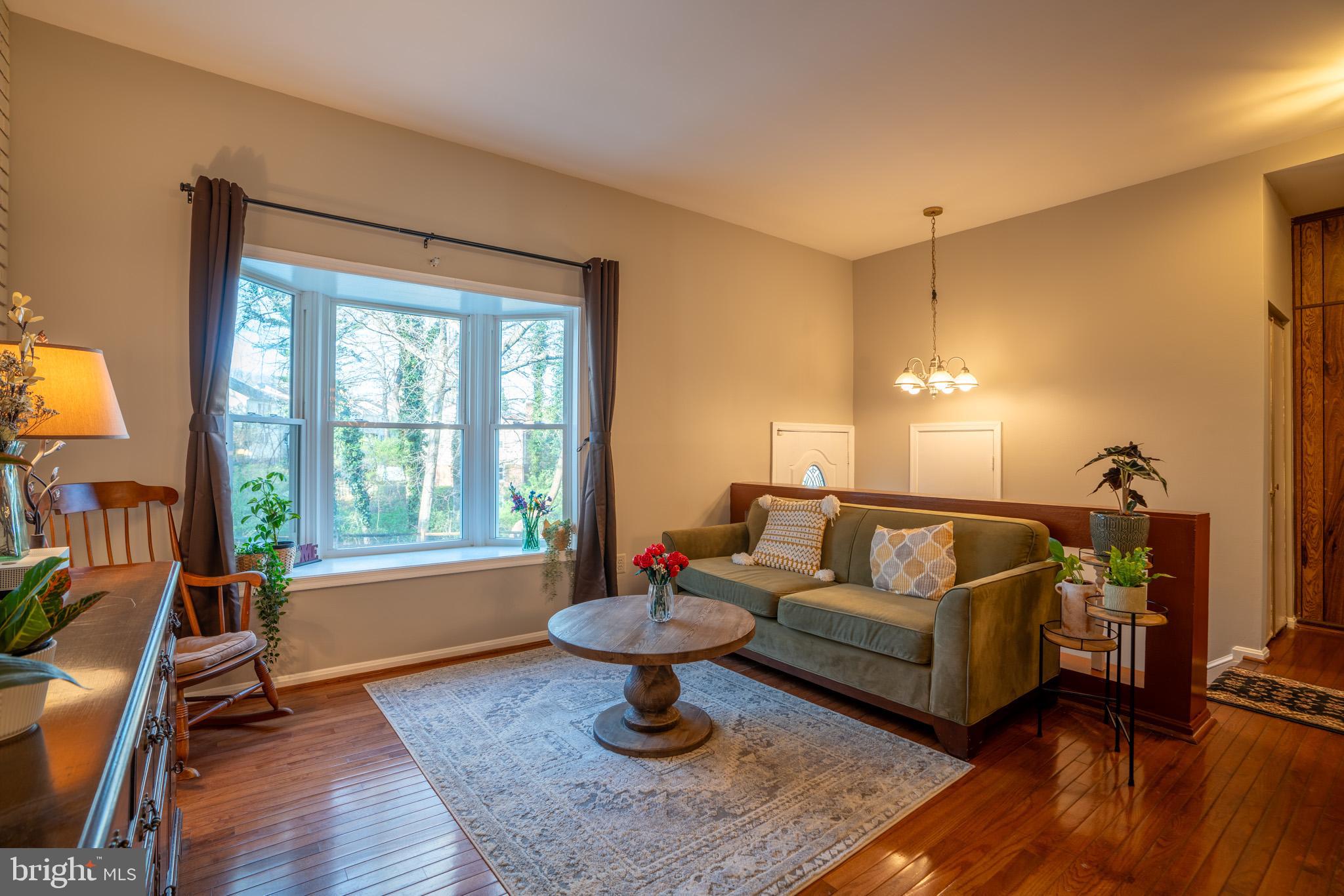 SHADY GROVE VILLAGE - Residential