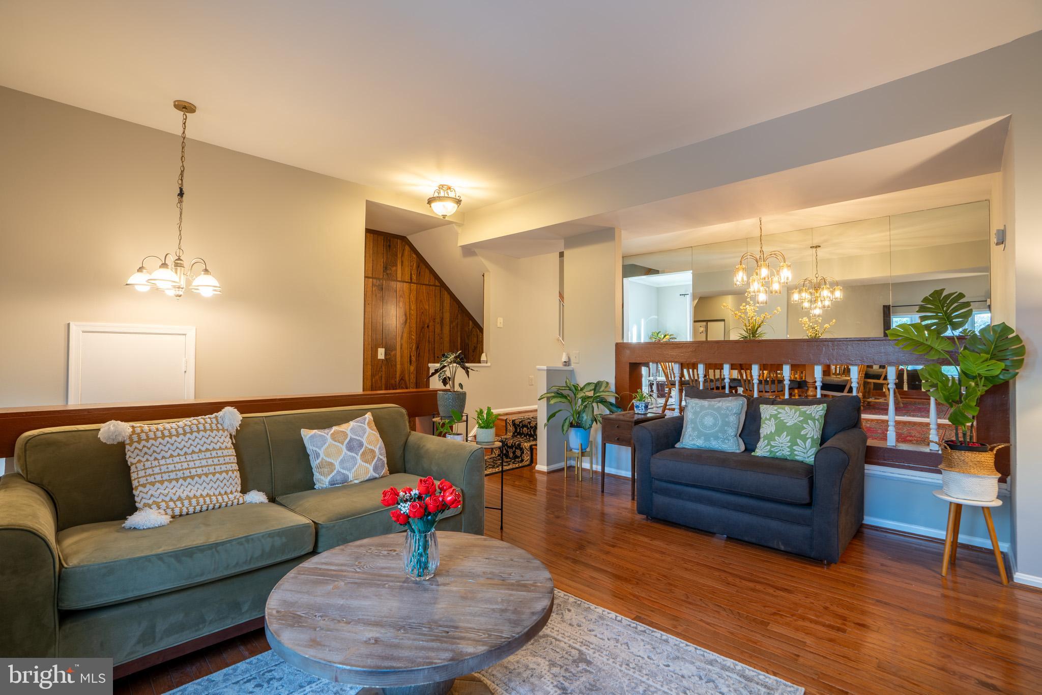 SHADY GROVE VILLAGE - Residential