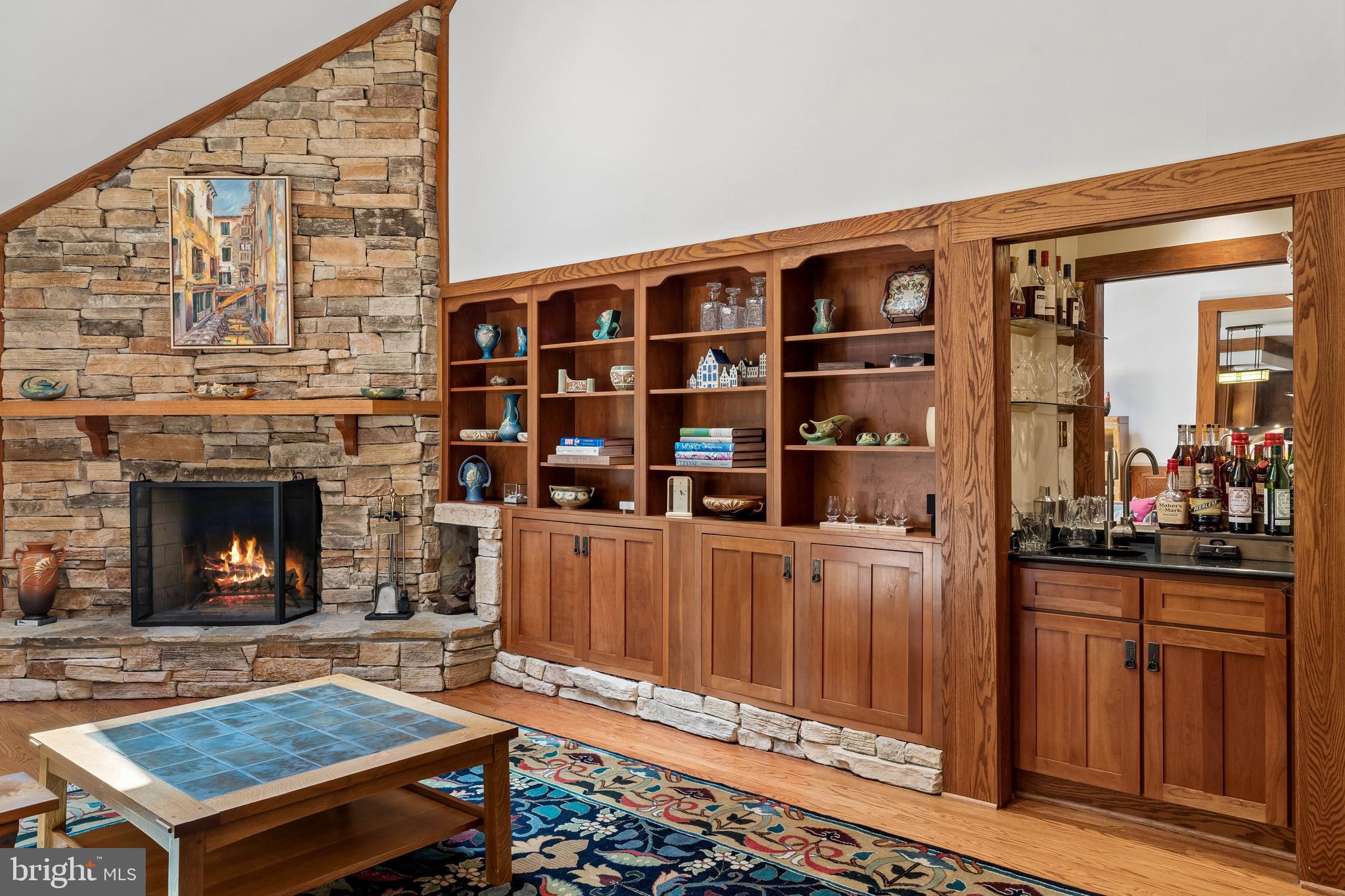 MEADOWOOD - Residential