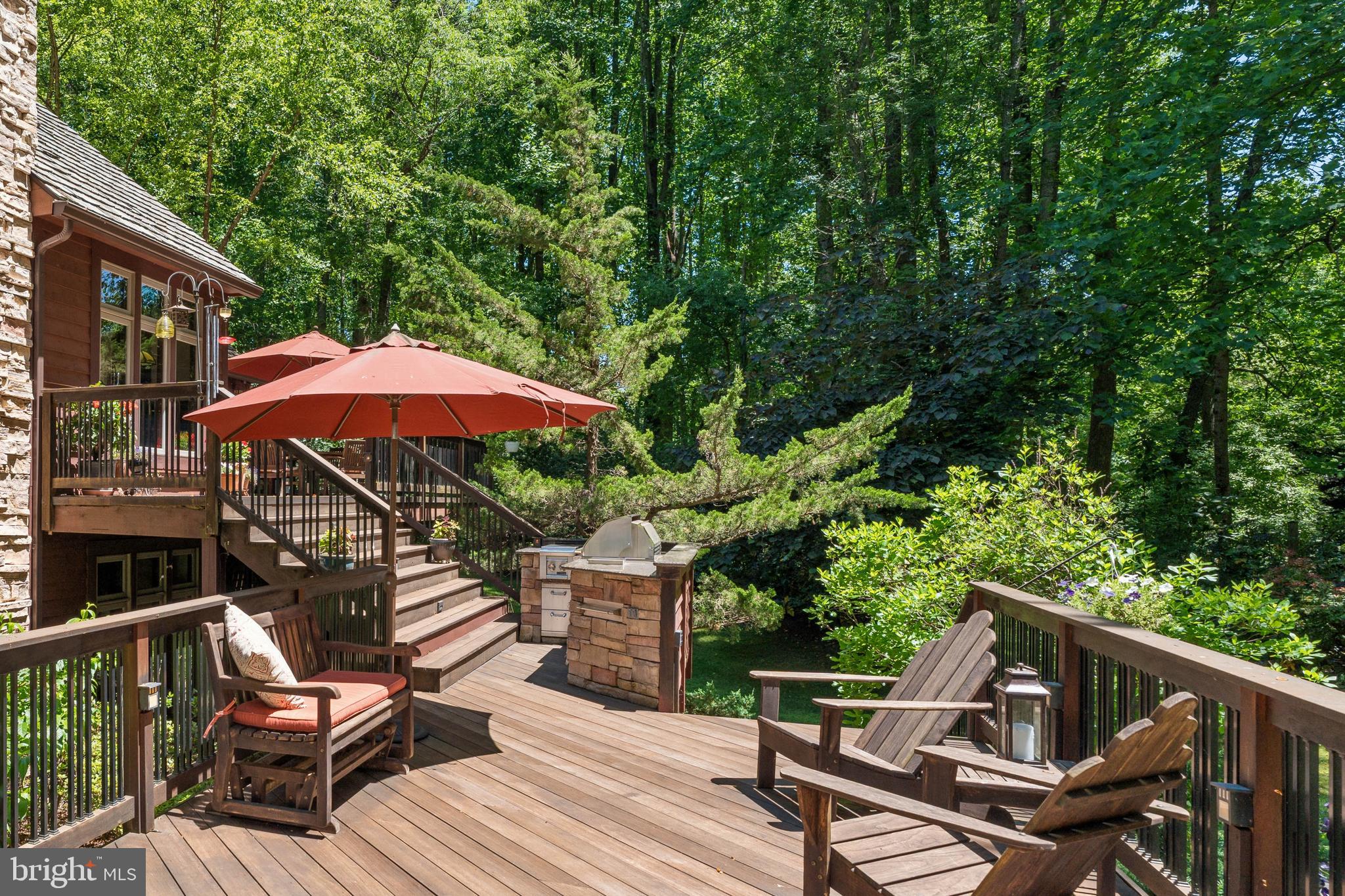 MEADOWOOD - Residential