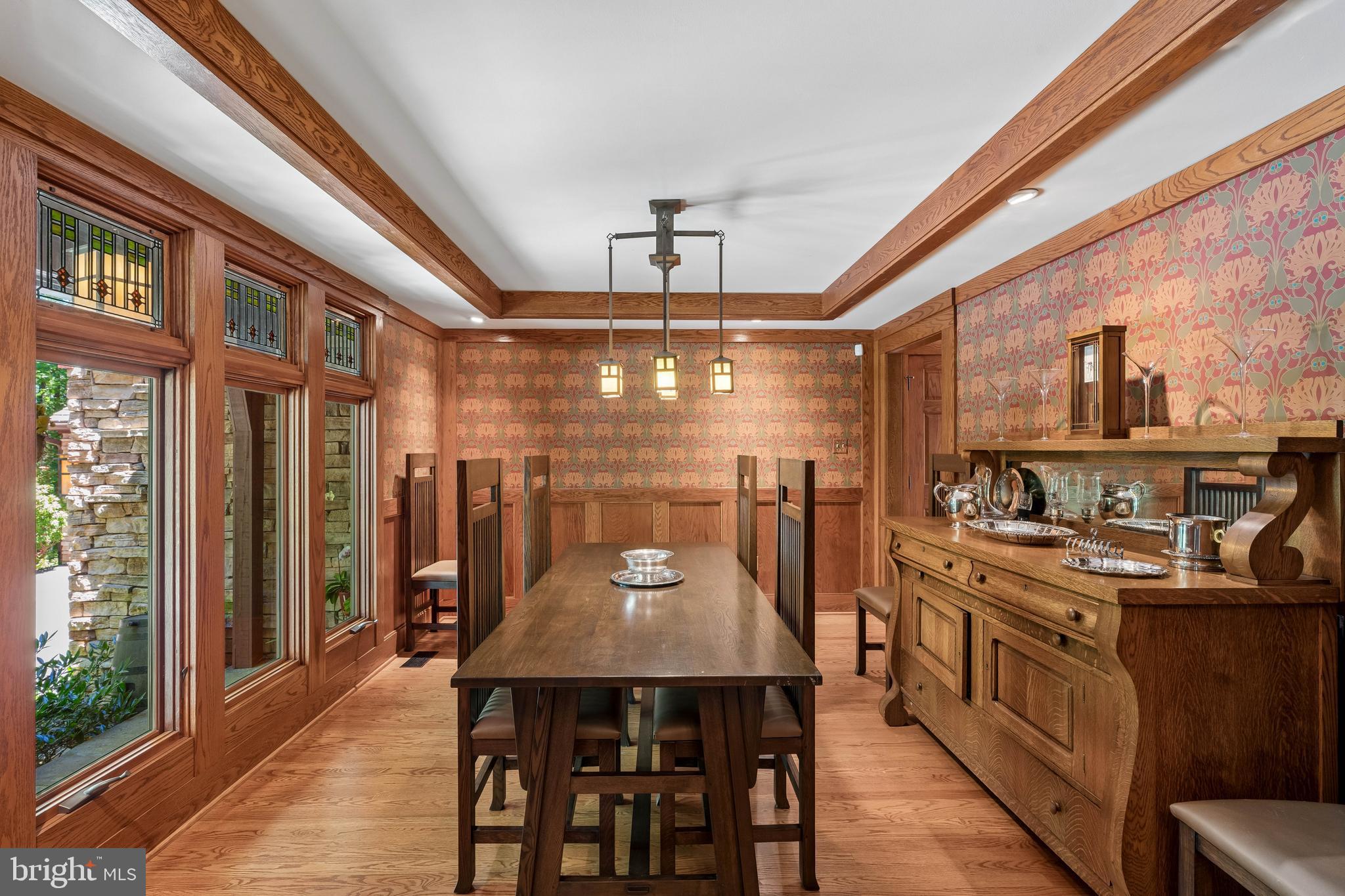 MEADOWOOD - Residential