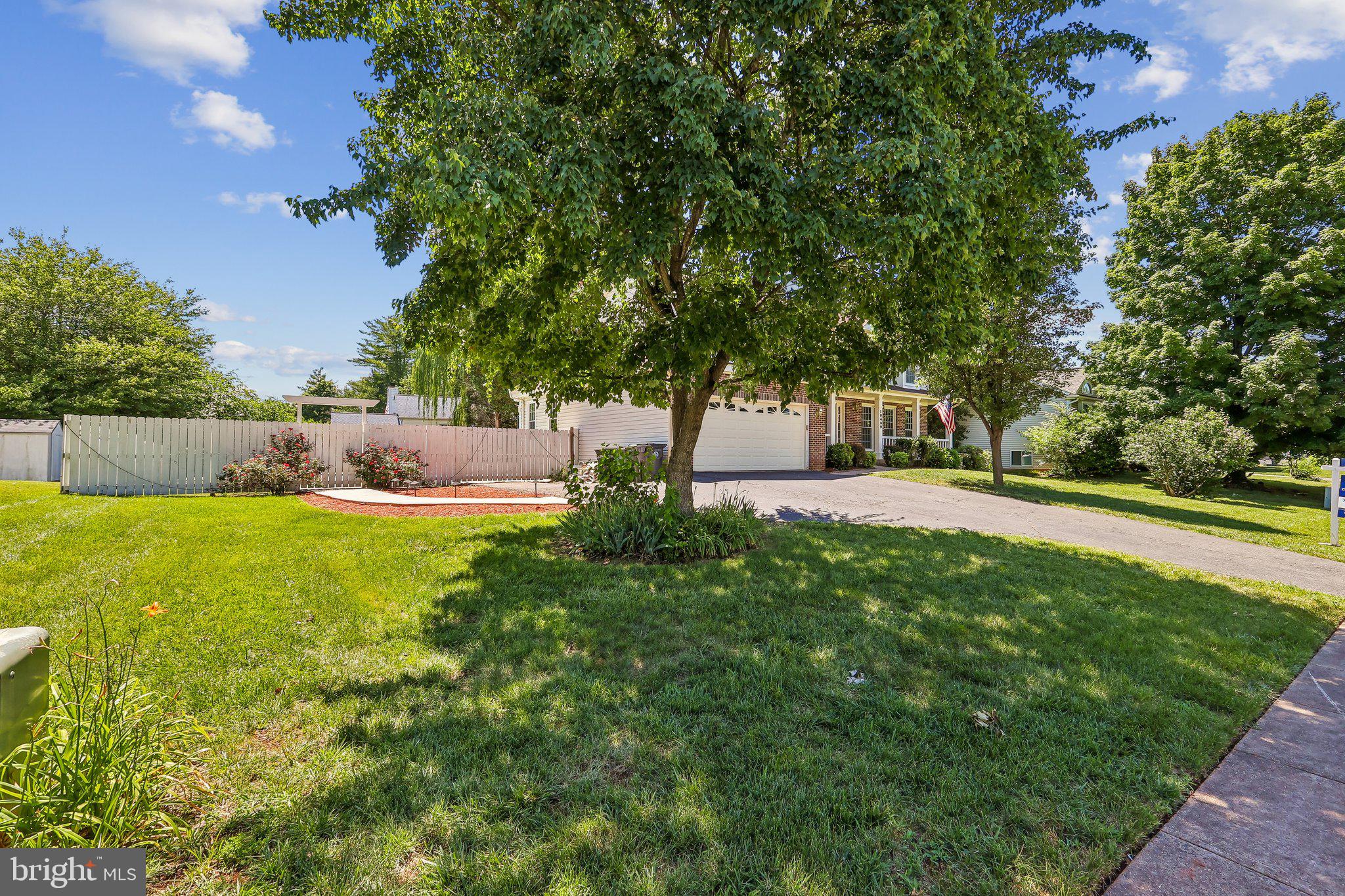 JACKSON MANOR - Residential