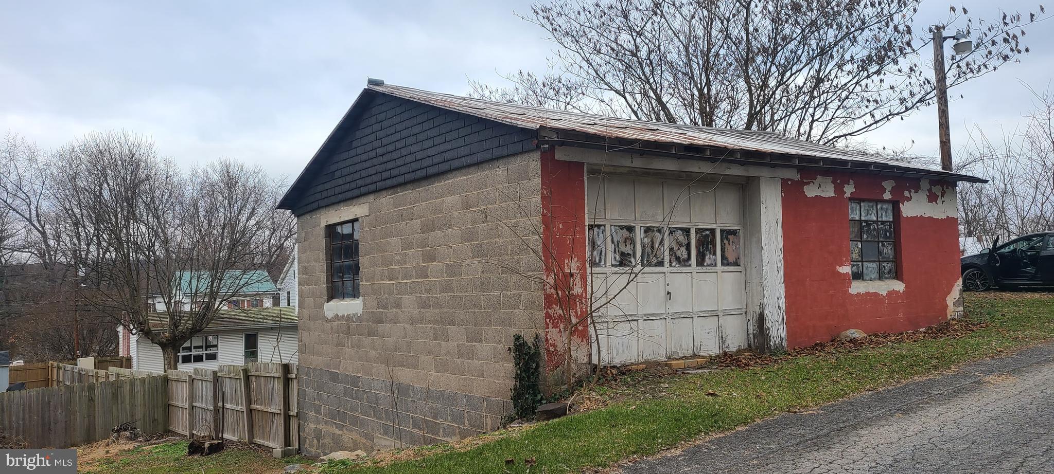 LOWER MAHANOY TOWNSHIP - Residential