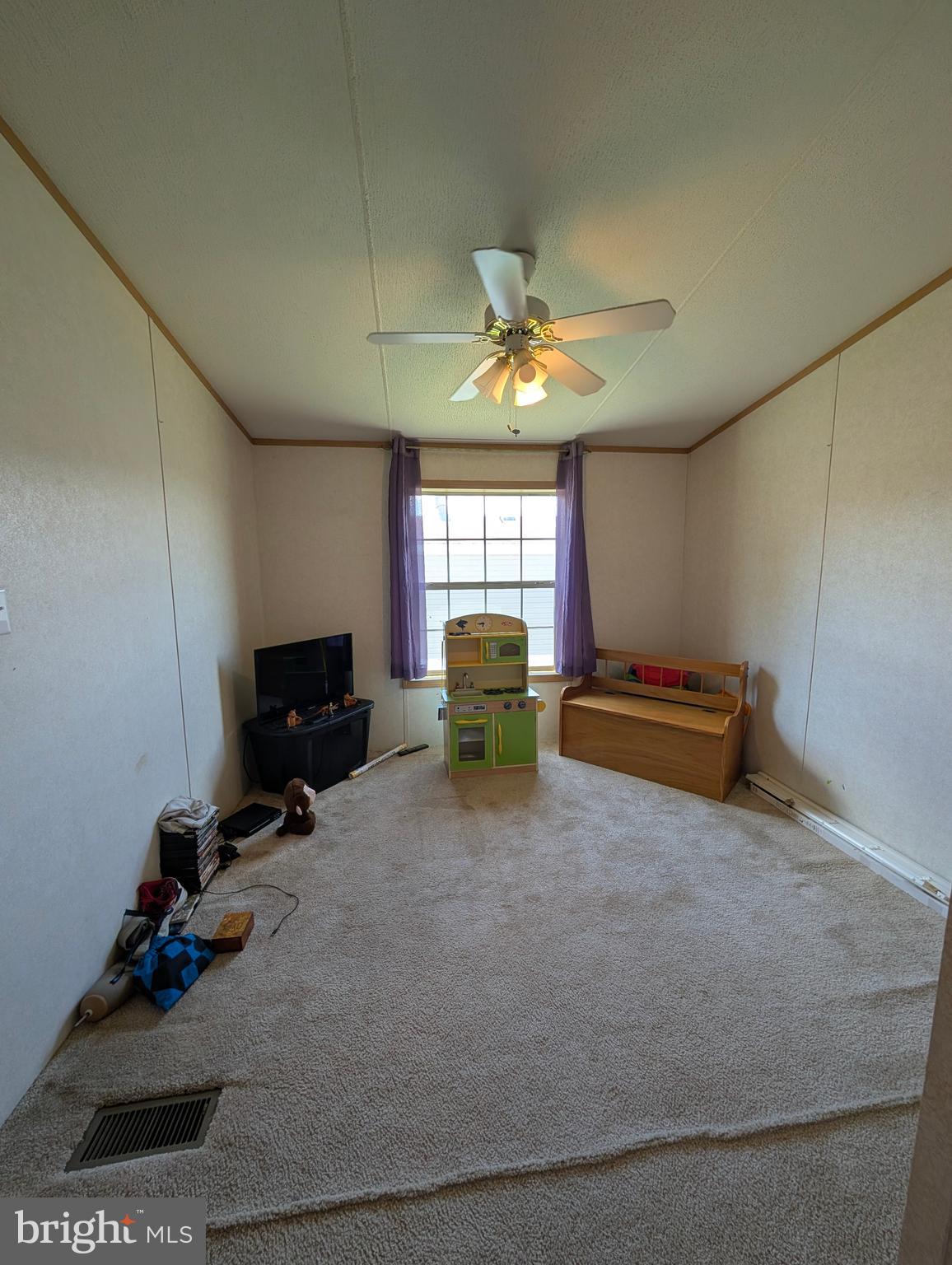 LAKESIDE PARK - Residential