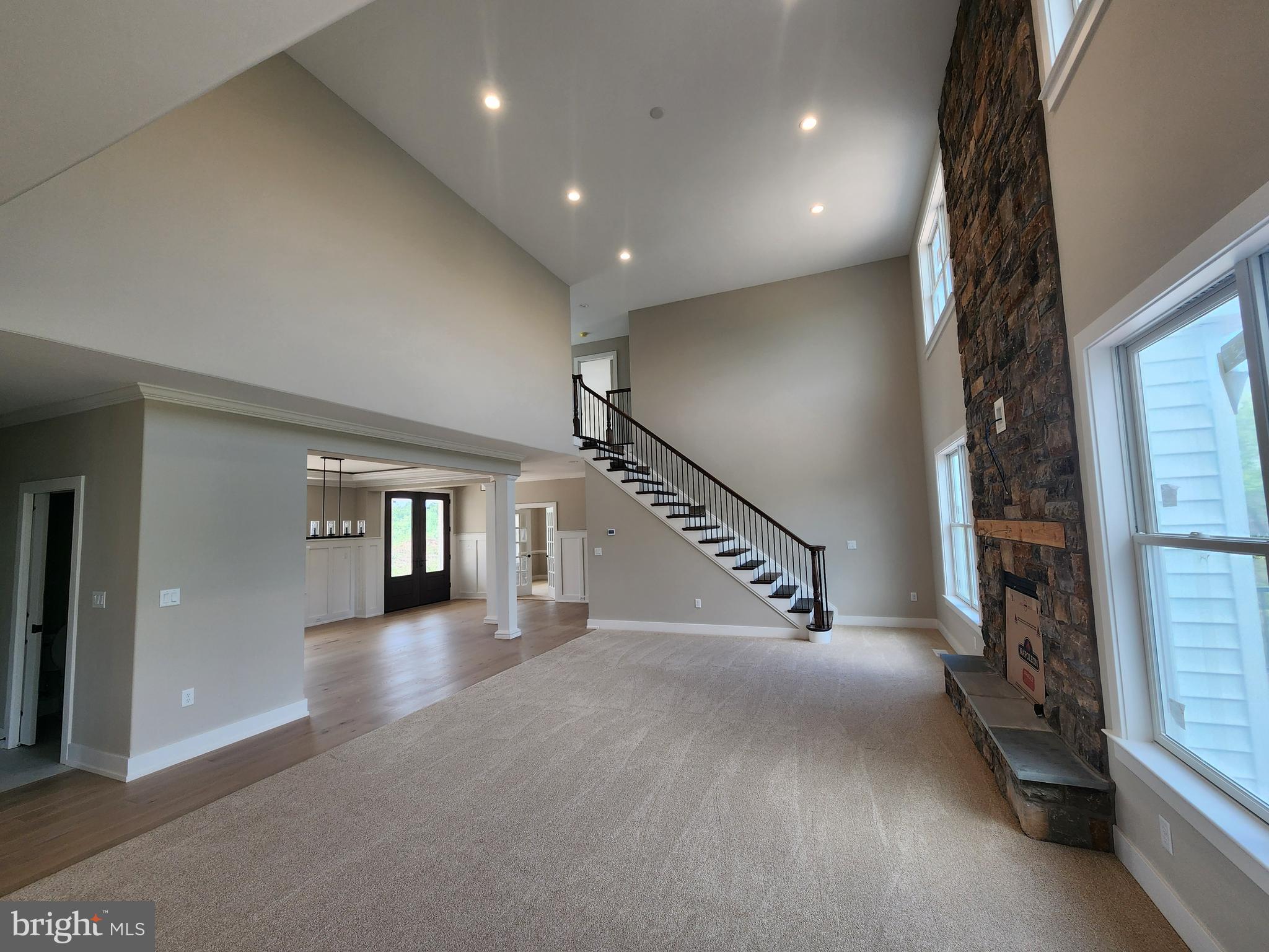 OAK HILL - Residential