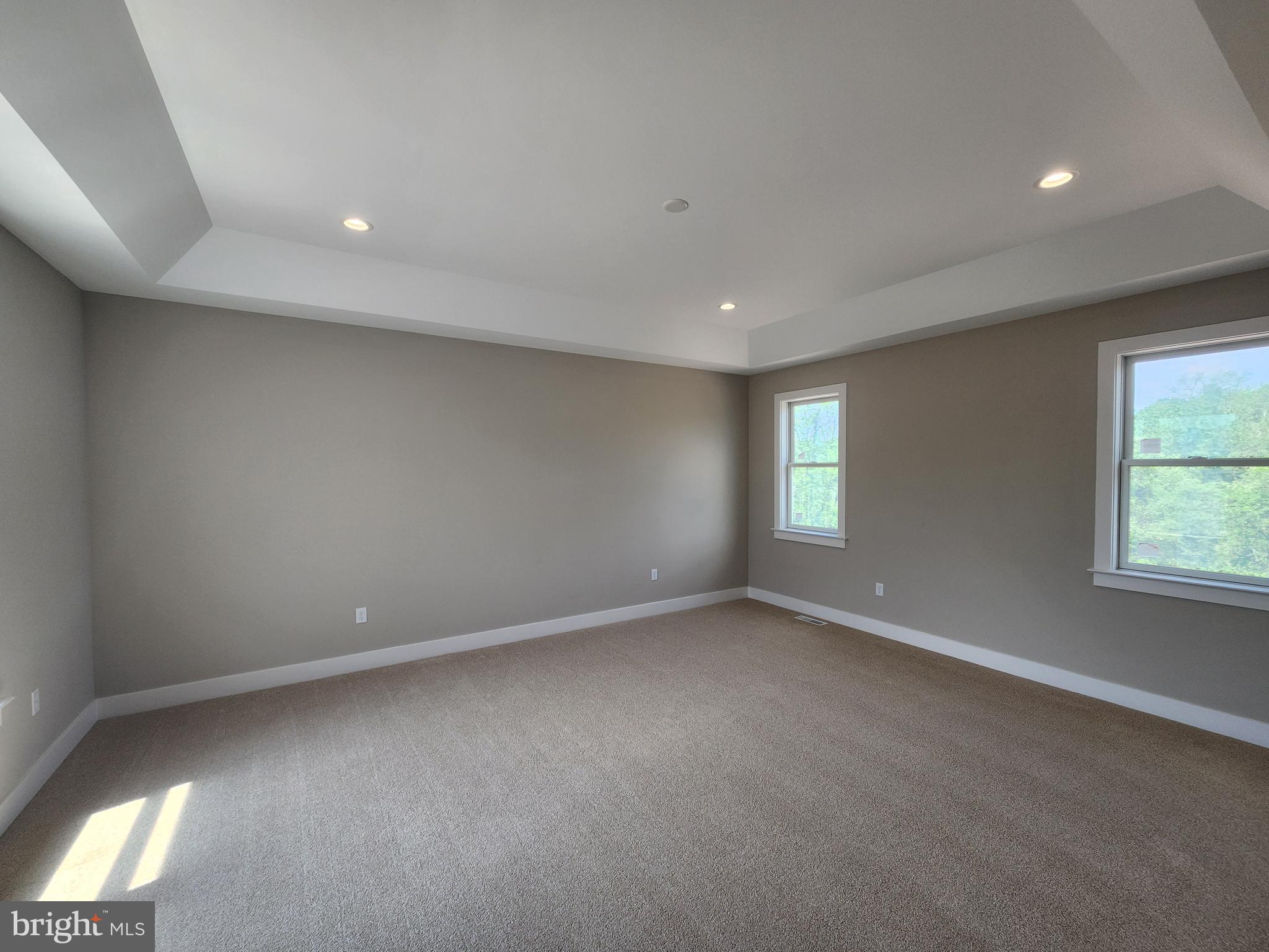 OAK HILL - Residential
