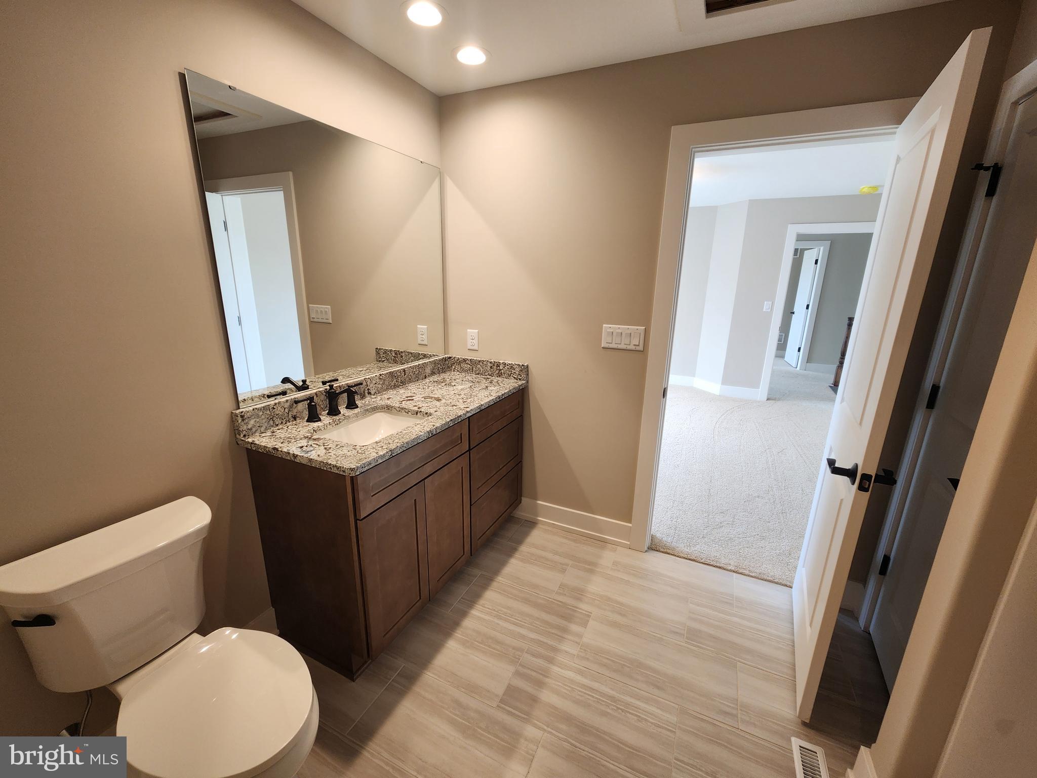 OAK HILL - Residential
