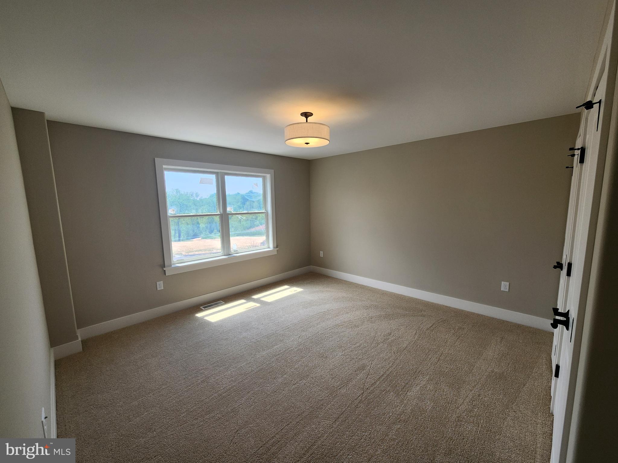 OAK HILL - Residential