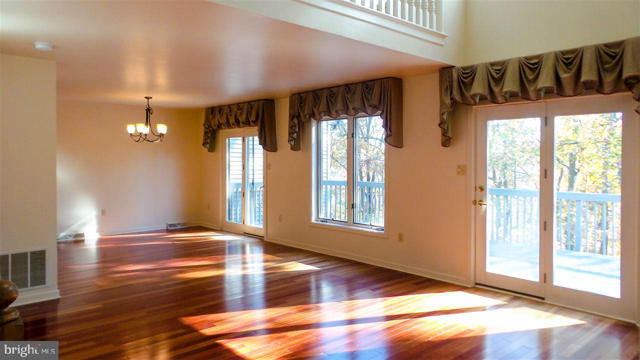 HERITAGE HILLS - Residential