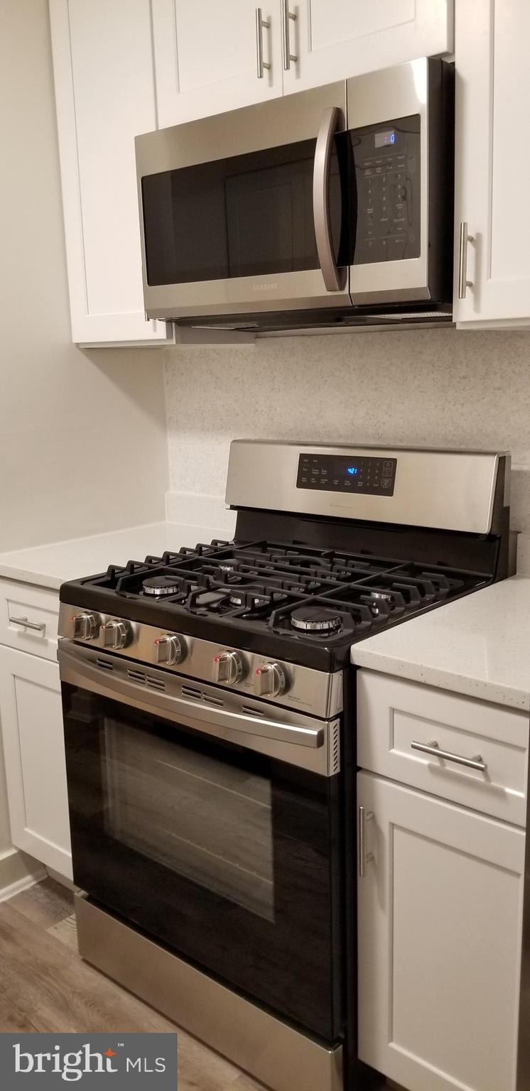 WESTCHESTER WEST - Residential Lease