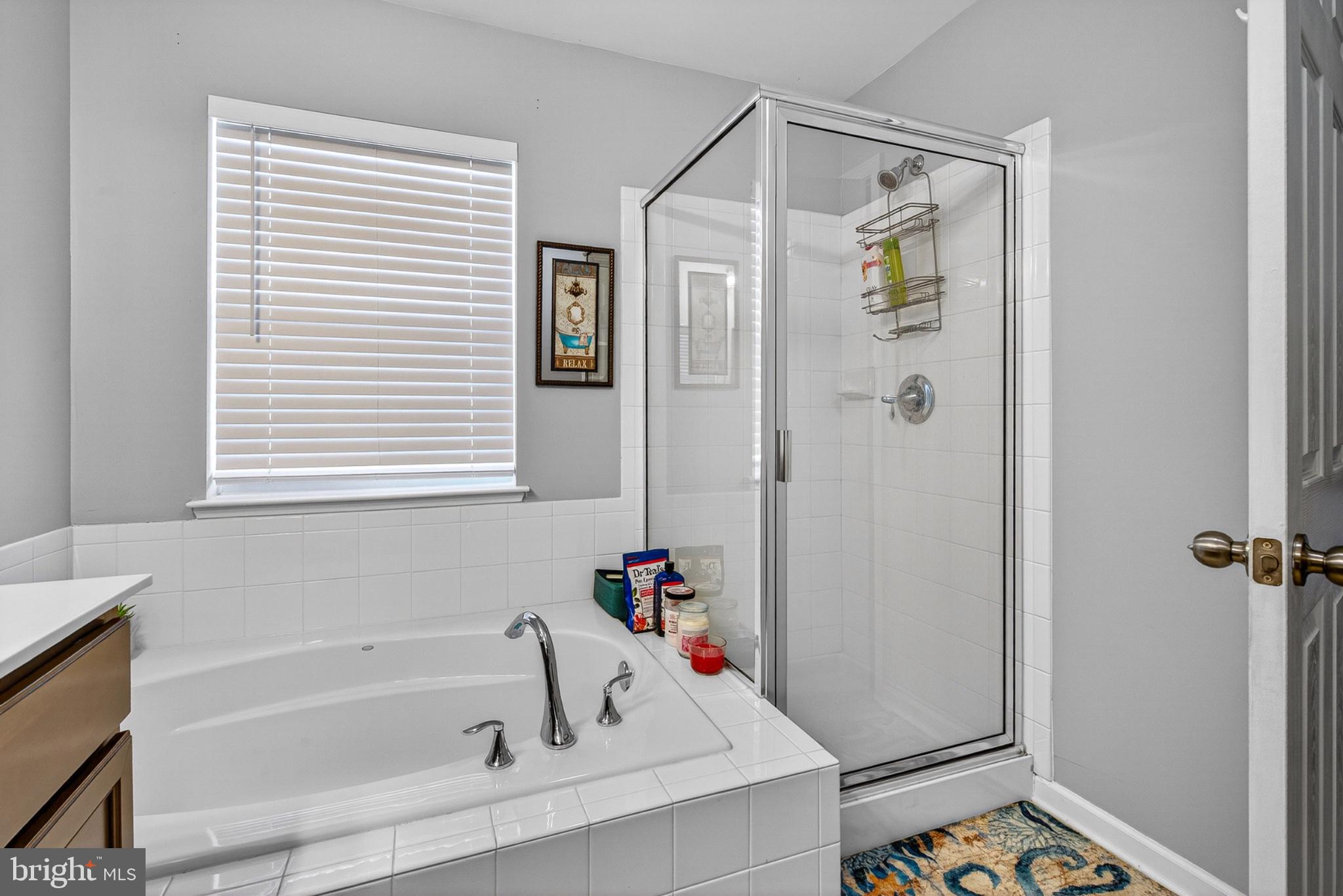 CARRIAGE HILLS TOWNHOUSE - Residential