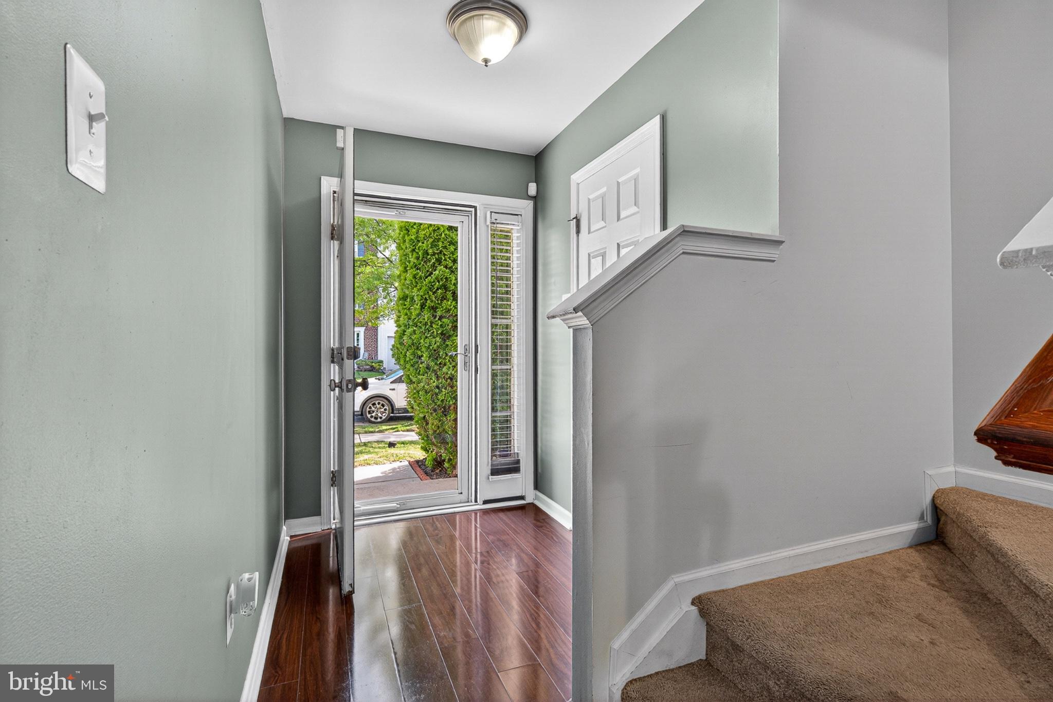 CARRIAGE HILLS TOWNHOUSE - Residential