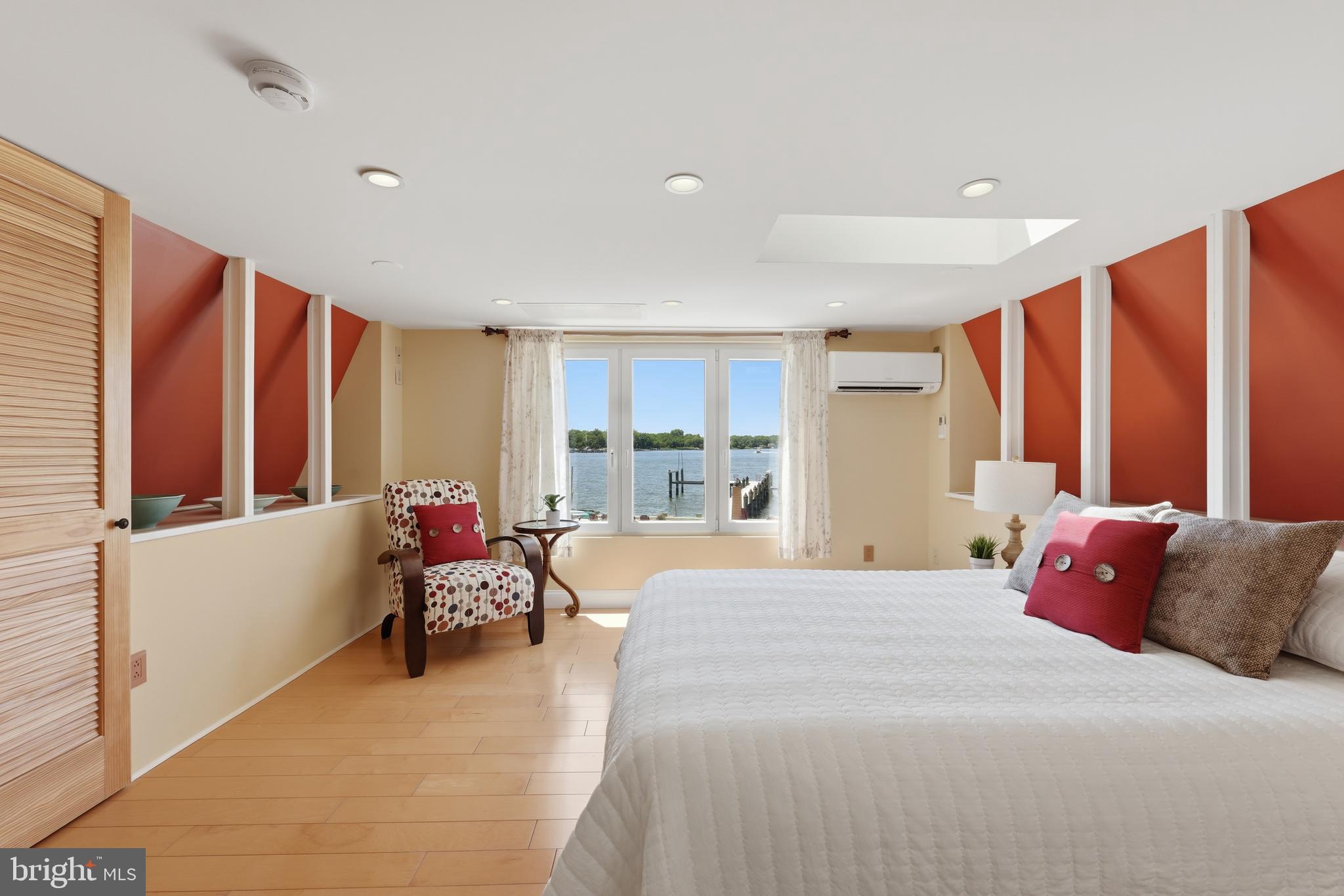 BAYSIDE BEACH - Residential
