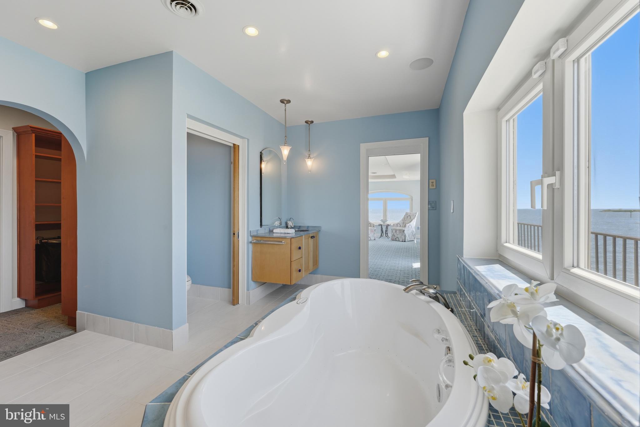 BAYSIDE BEACH - Residential