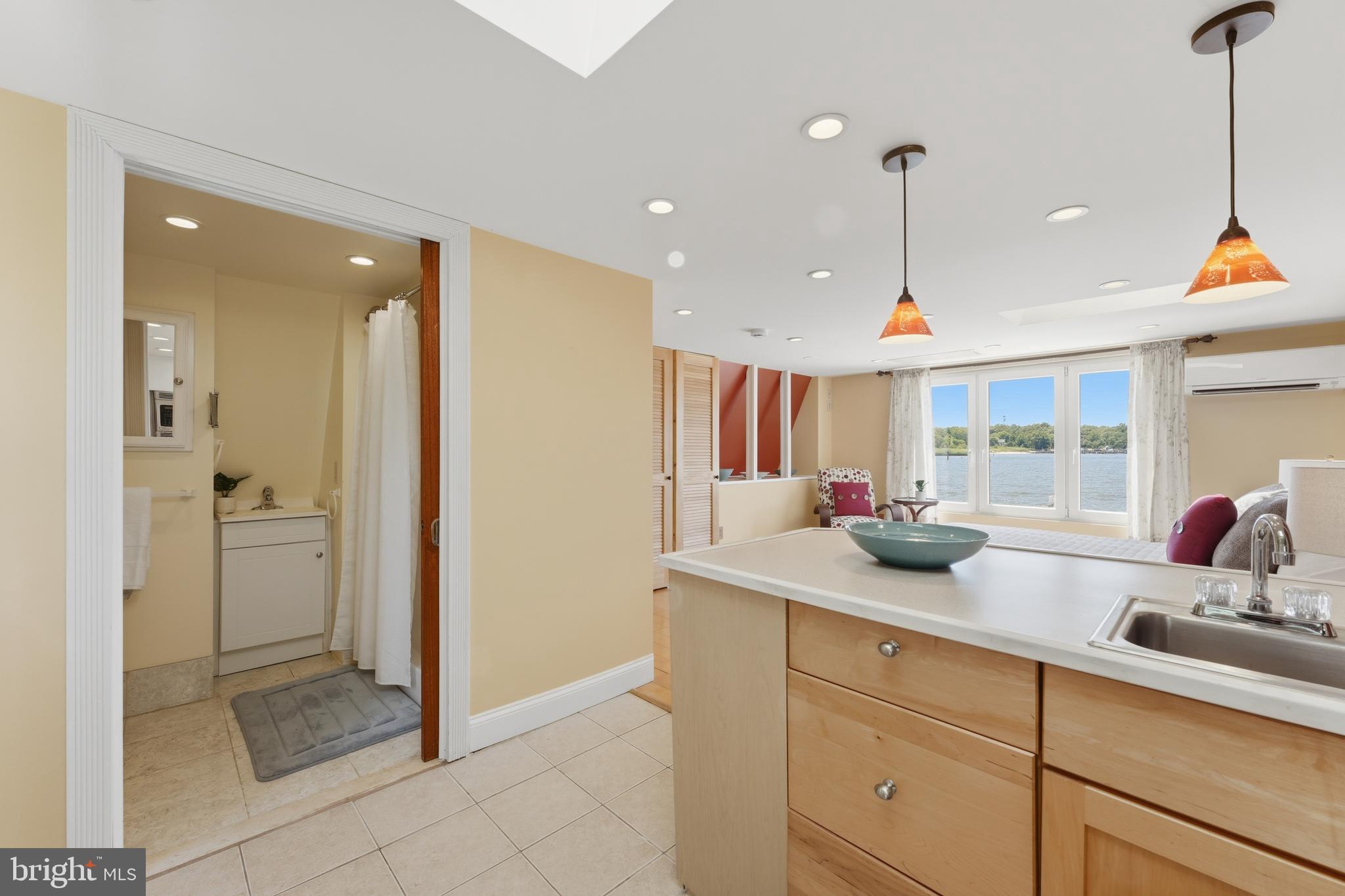 BAYSIDE BEACH - Residential