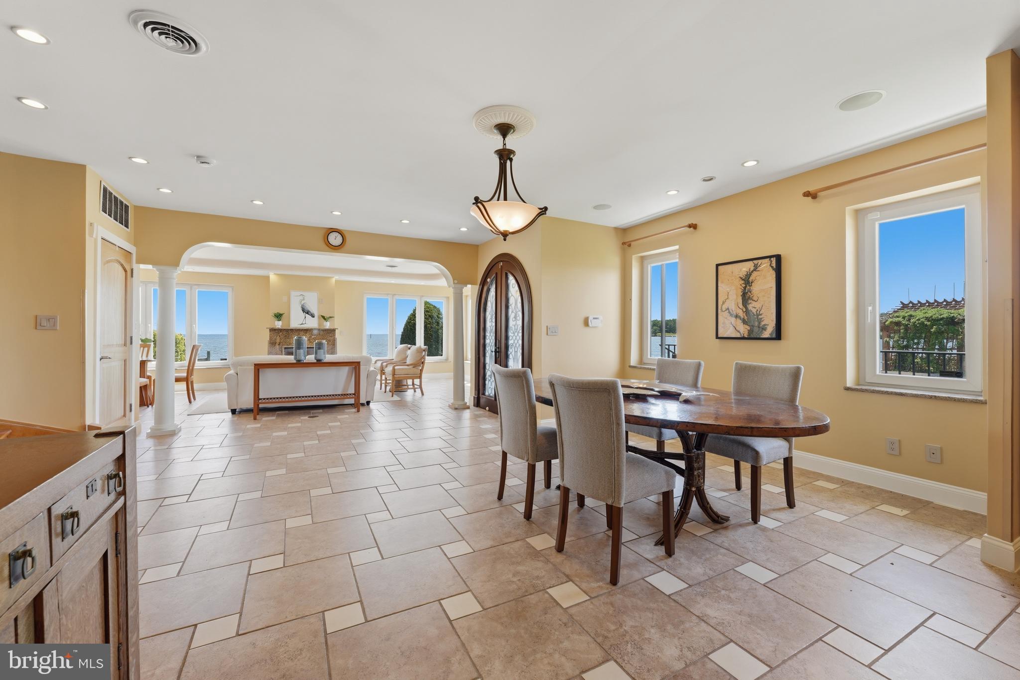 BAYSIDE BEACH - Residential