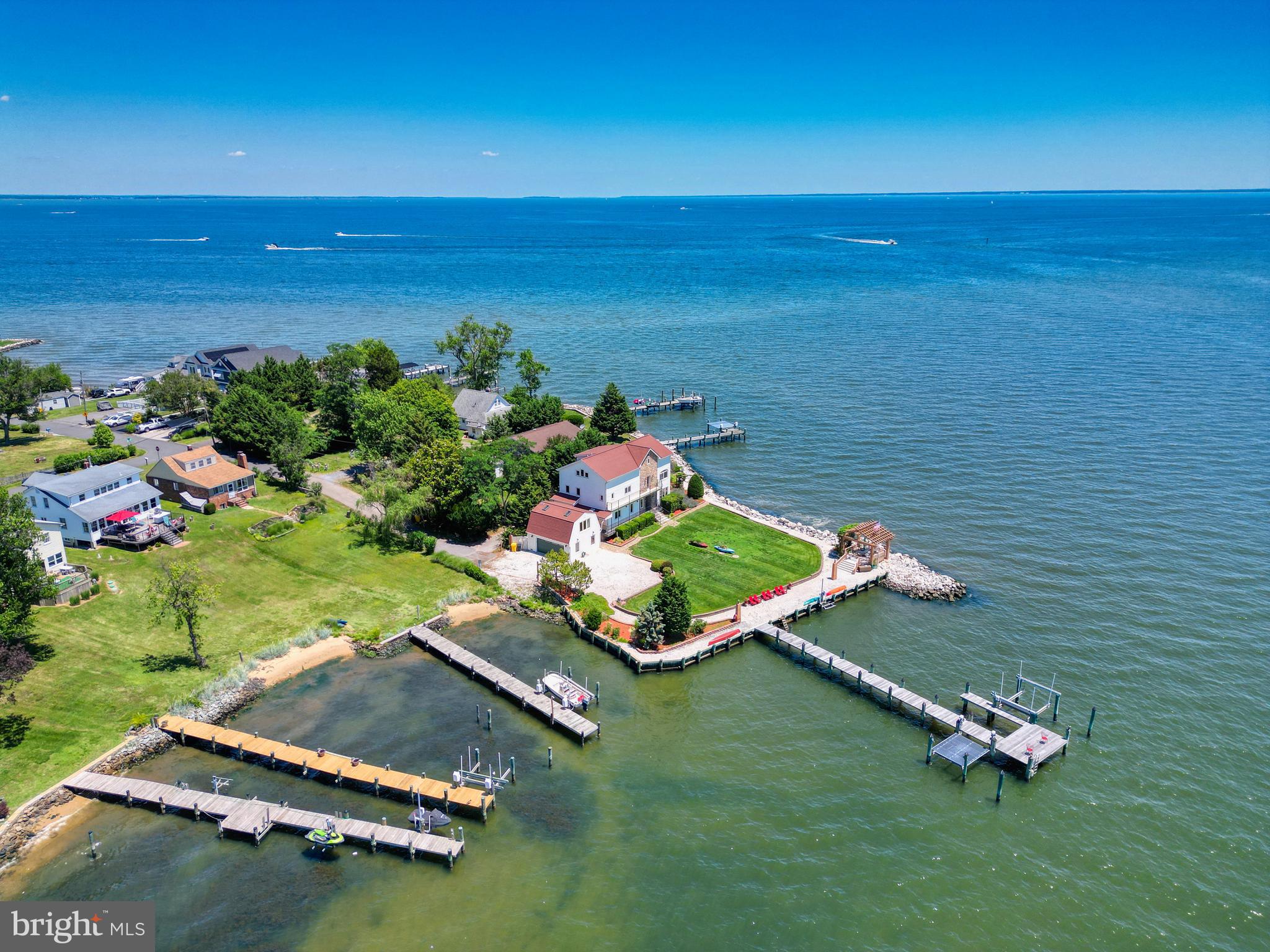 BAYSIDE BEACH - Residential
