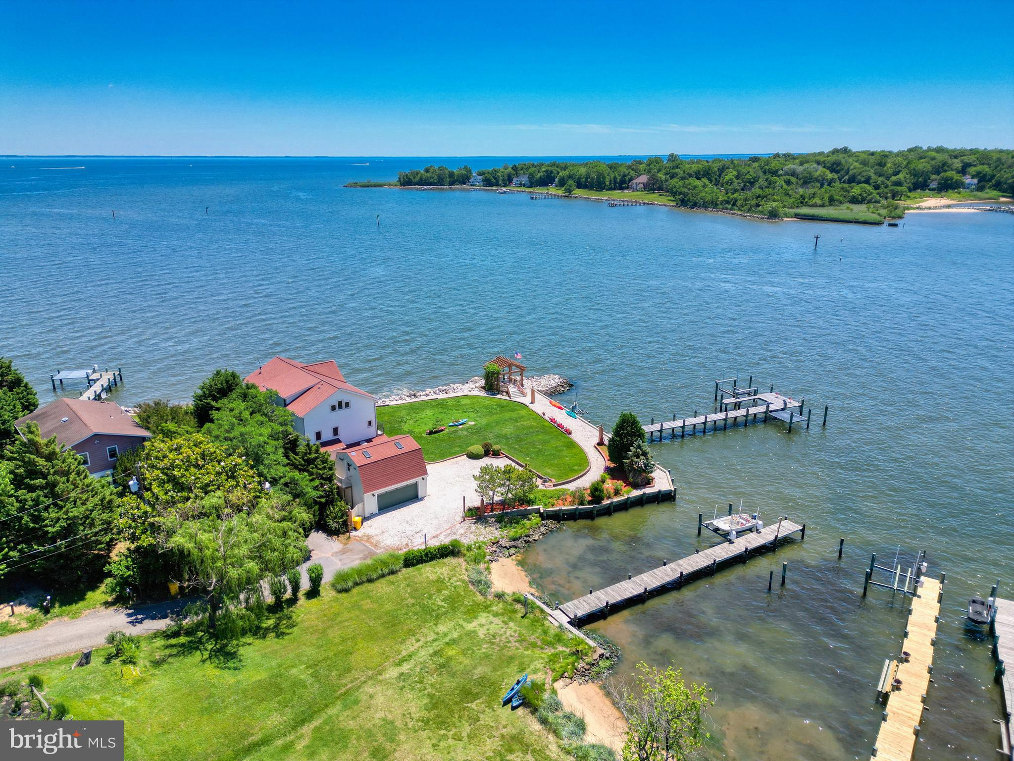 BAYSIDE BEACH - Residential