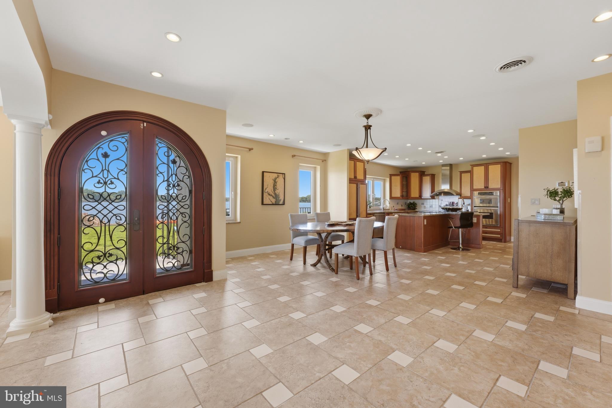 BAYSIDE BEACH - Residential
