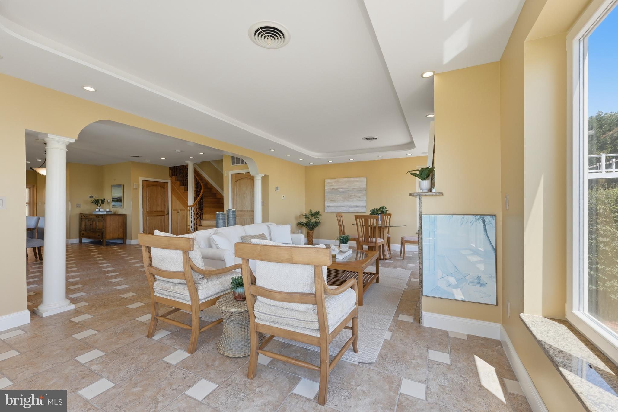 BAYSIDE BEACH - Residential