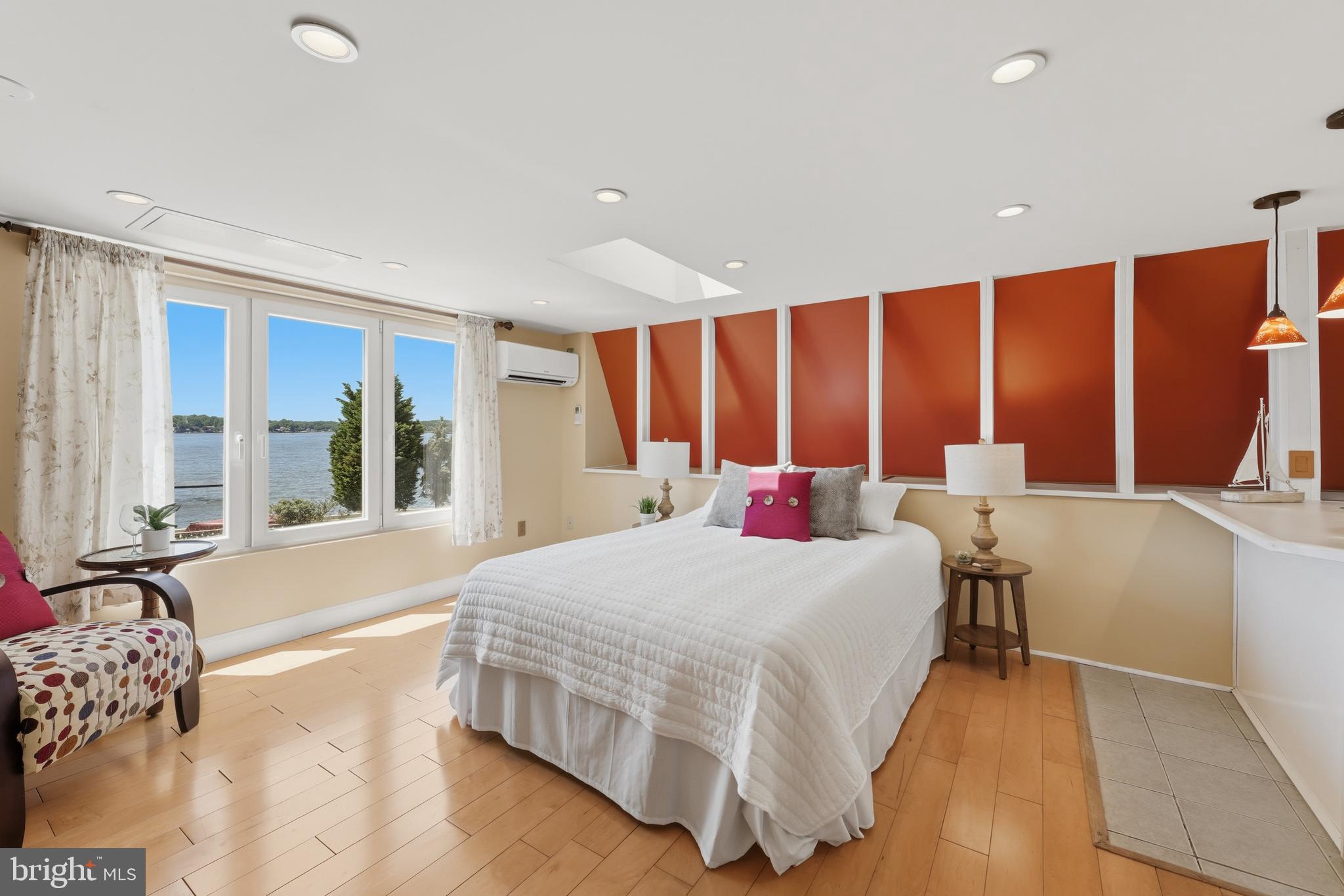 BAYSIDE BEACH - Residential