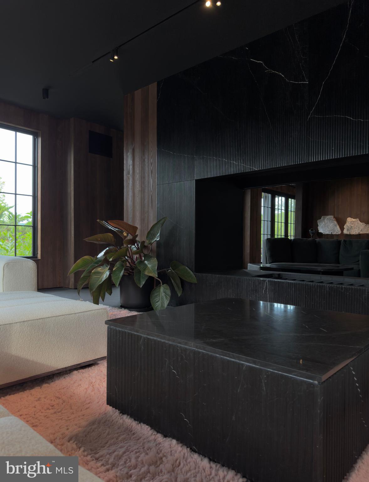 NON AVAILABLE - Residential
