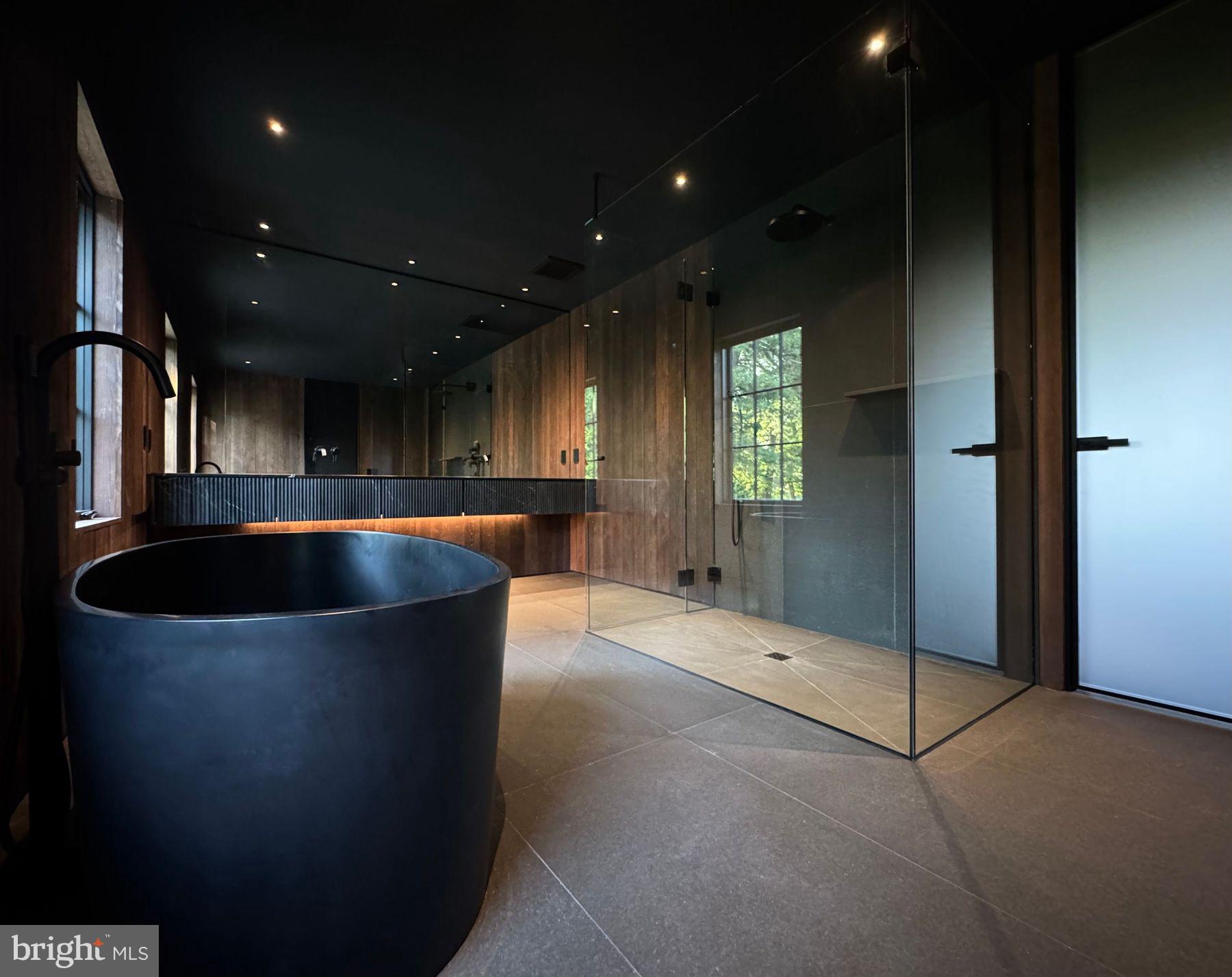 NON AVAILABLE - Residential