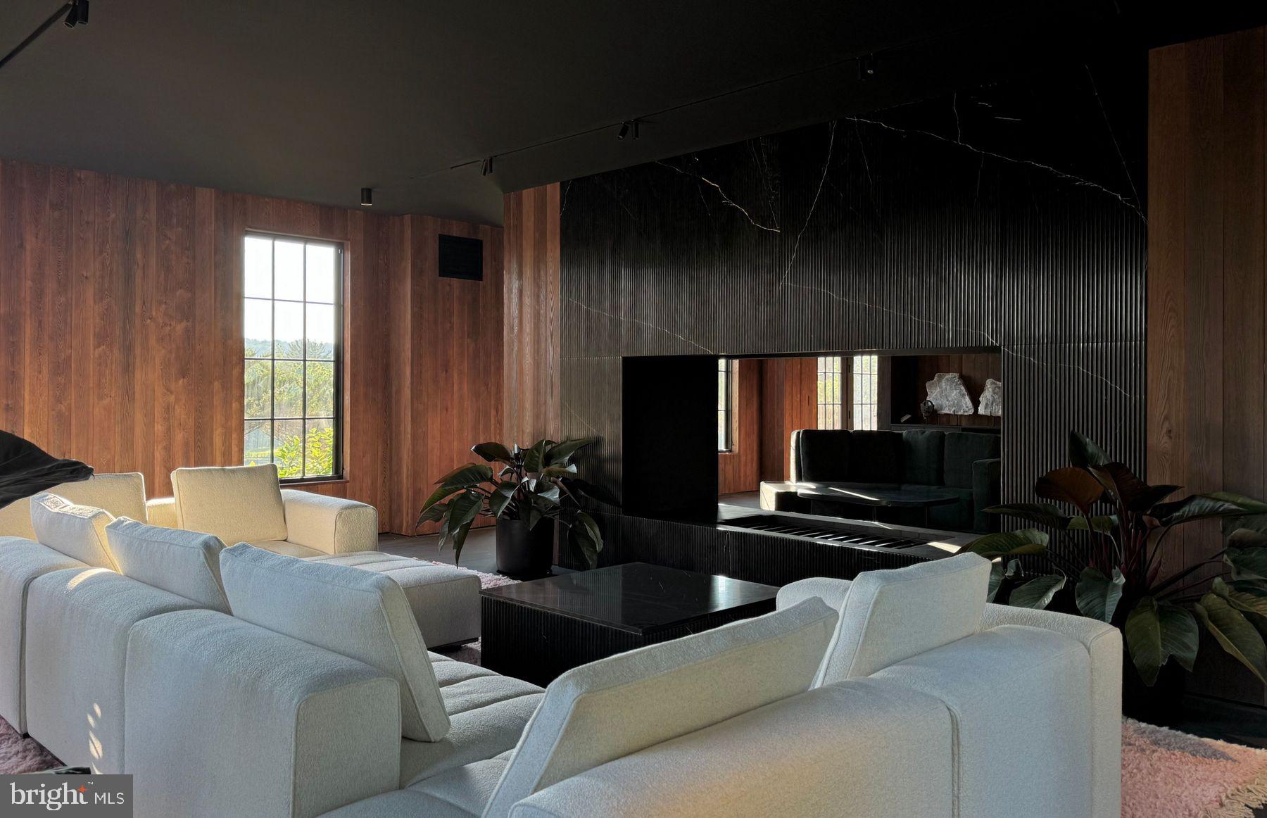 NON AVAILABLE - Residential