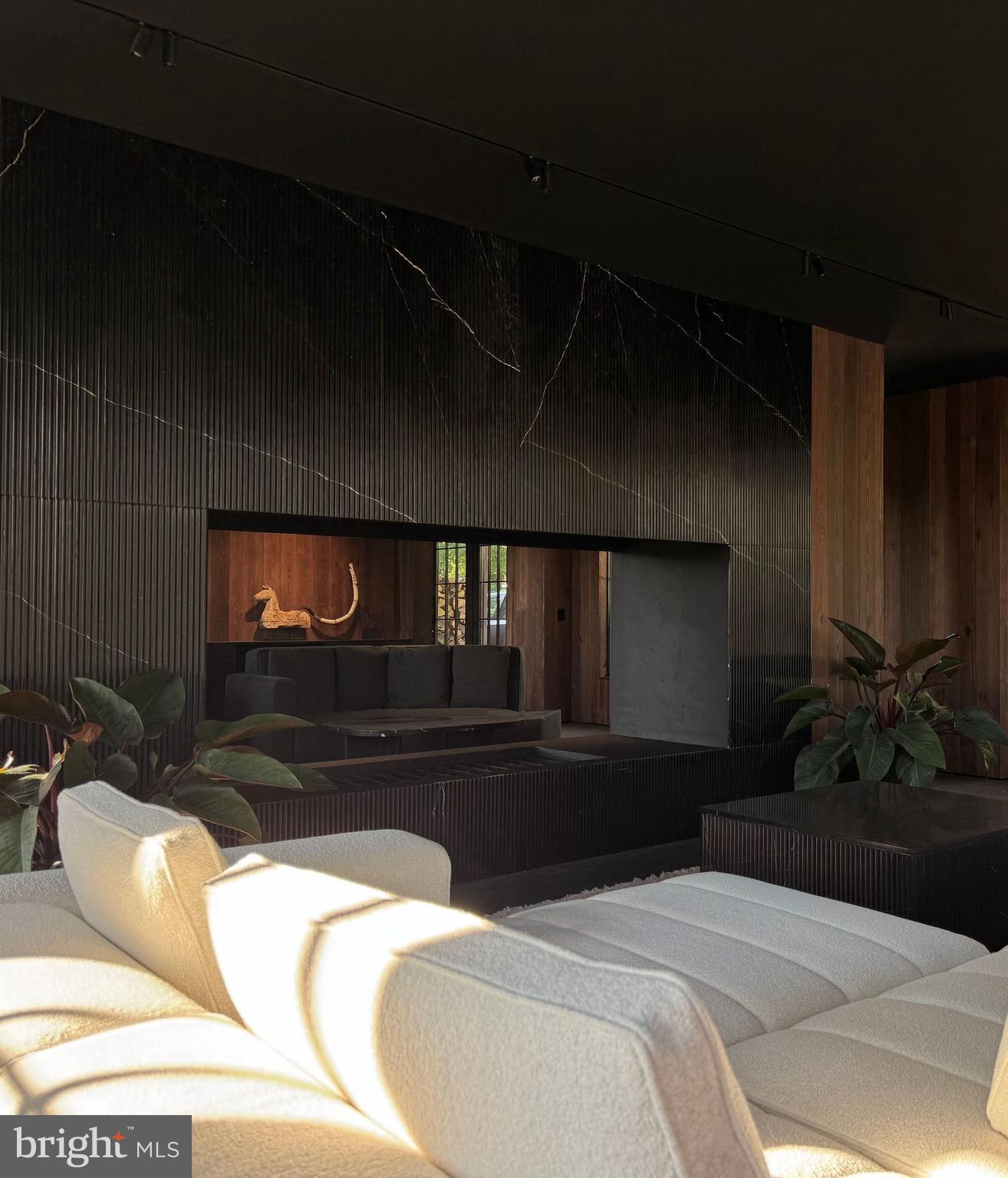 NON AVAILABLE - Residential