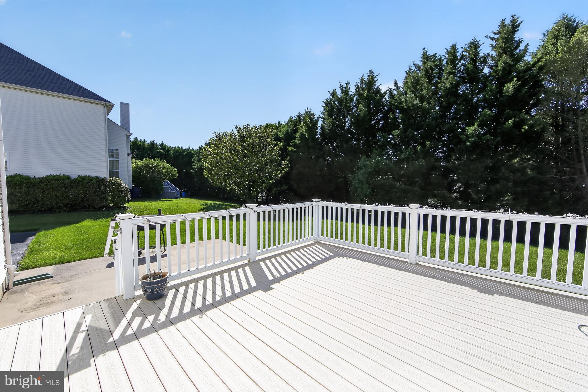 BROOKSTONE - Residential