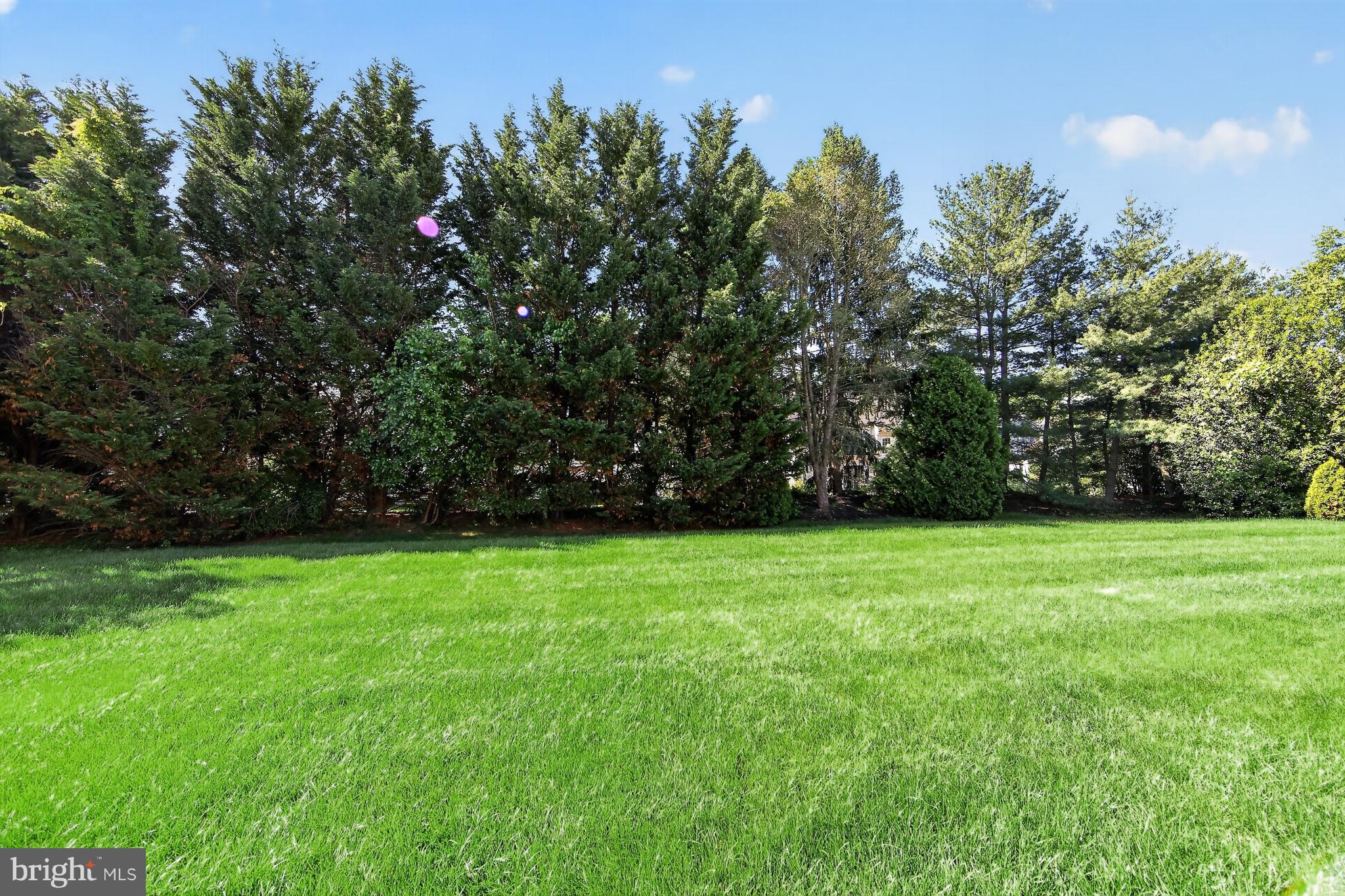BROOKSTONE - Residential