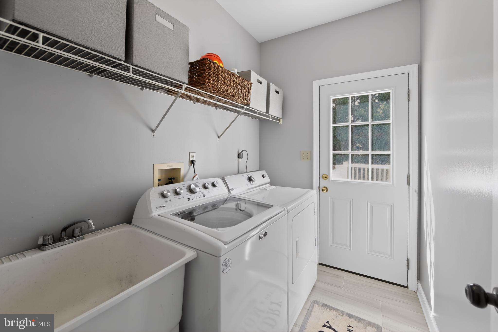 BROOKSTONE - Residential