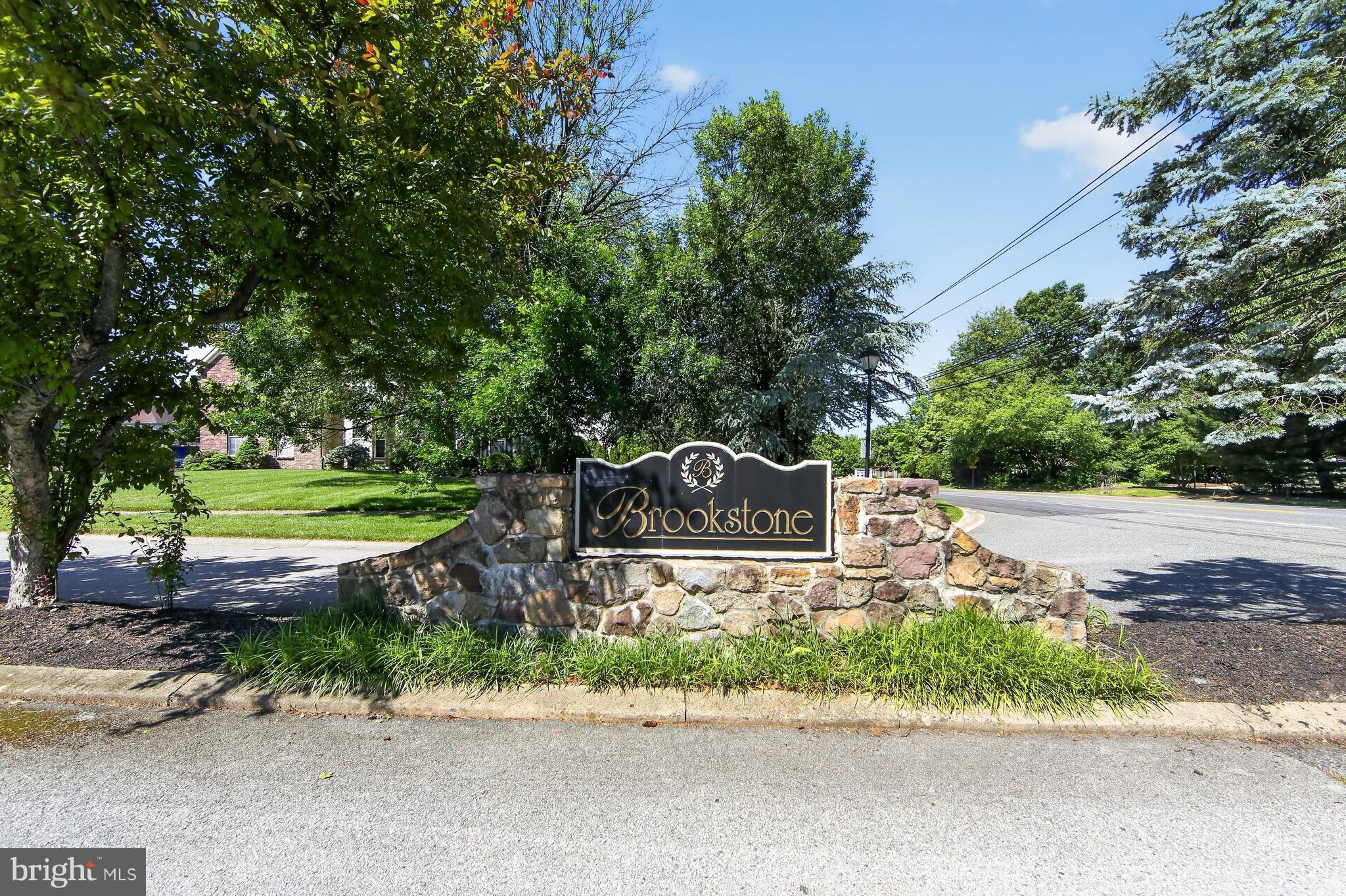 BROOKSTONE - Residential