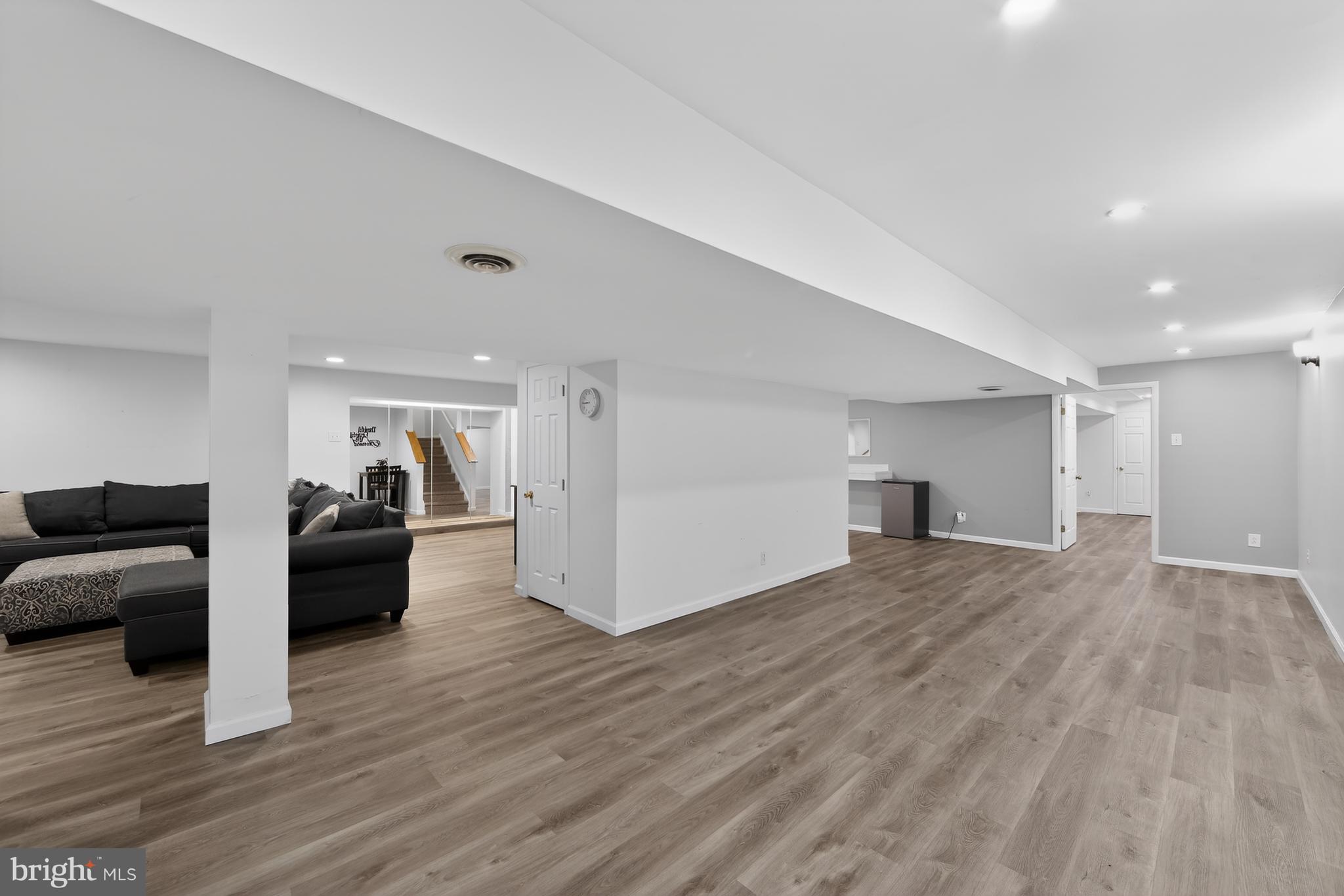 BROOKSTONE - Residential