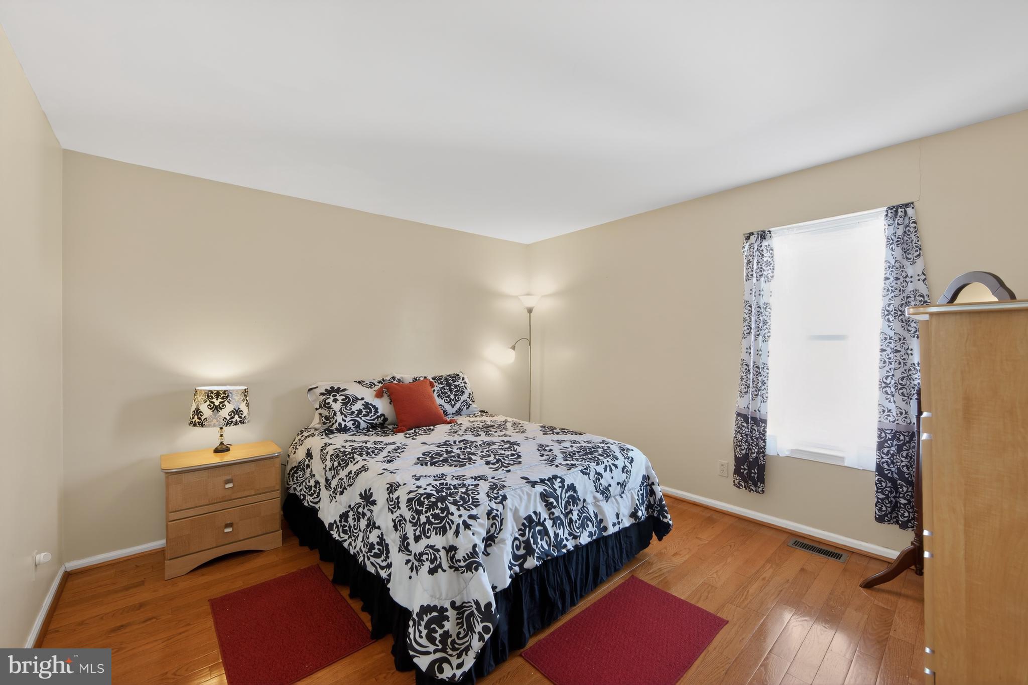 BROOKSTONE - Residential
