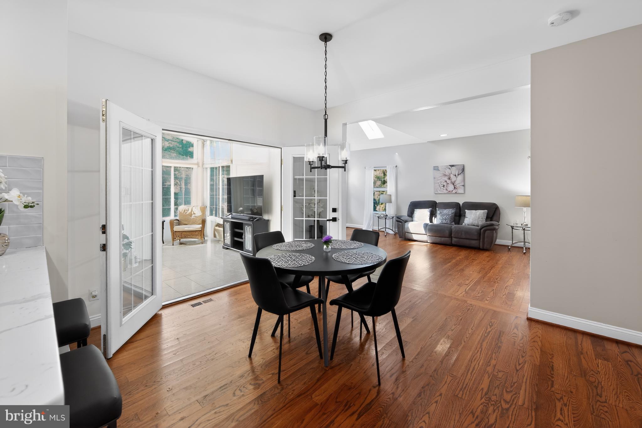 BROOKSTONE - Residential
