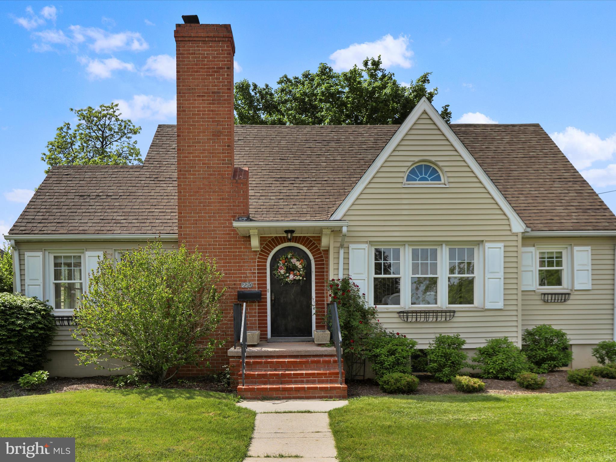 MULTIPLE OFFERS RECEIVED. Please submit highest and best by 7pm, Monday, 5/12/25. Honey, stop the car! Cute as a button Cape Cod on a corner fenced in lot in walking distance to War Memorial Park! Location, location, location! The inside is full of charm and character with hardwood flooring and arched doorways. There is a large living room with gas fireplace, separate dining room, mudroom, entry level bedroom, and full bathroom all on the main floor. Upstairs is a large bedroom with built in dressers, large closet, a smaller bedroom that is a beautiful nursery, and full bathroom with walk in shower. The outside is perfect for entertaining on the concrete patio and includes a wooden deck with ramp leading into the living room. The detached garage has room for 2 cars. The unfinished basement has plenty of room for storage and or a workroom and has walk up stairs, active radon mitigation system, and 2 sump pumps.  The entire back yard has a 5' wrought iron fence that was installed in 2021. The home was painted in 2020, kitchen flooring installed 2020, upstairs HVAC installed 2020. Seller is offering a home warranty. This one will not last long!