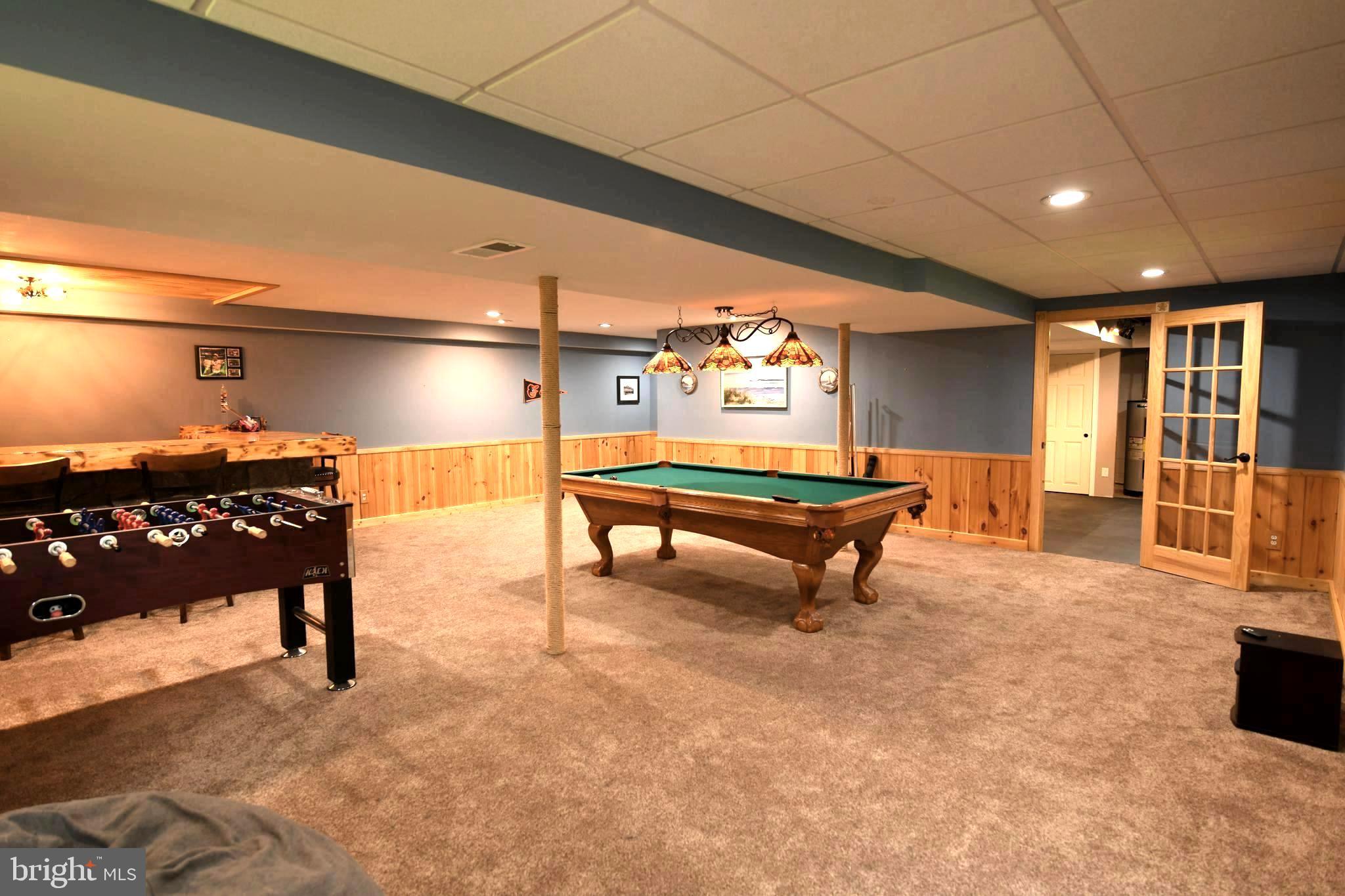 COUNTRY CLUB PARK - Residential