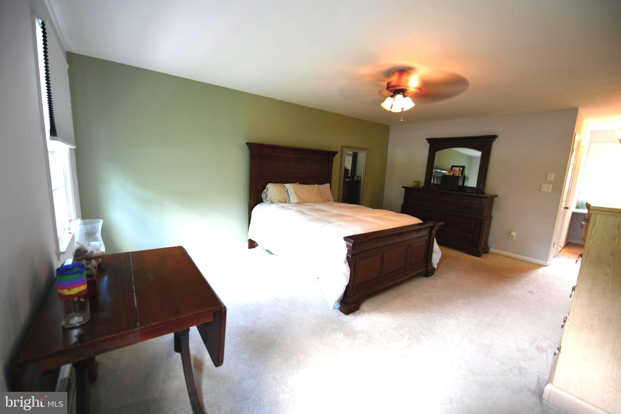 COUNTRY CLUB PARK - Residential