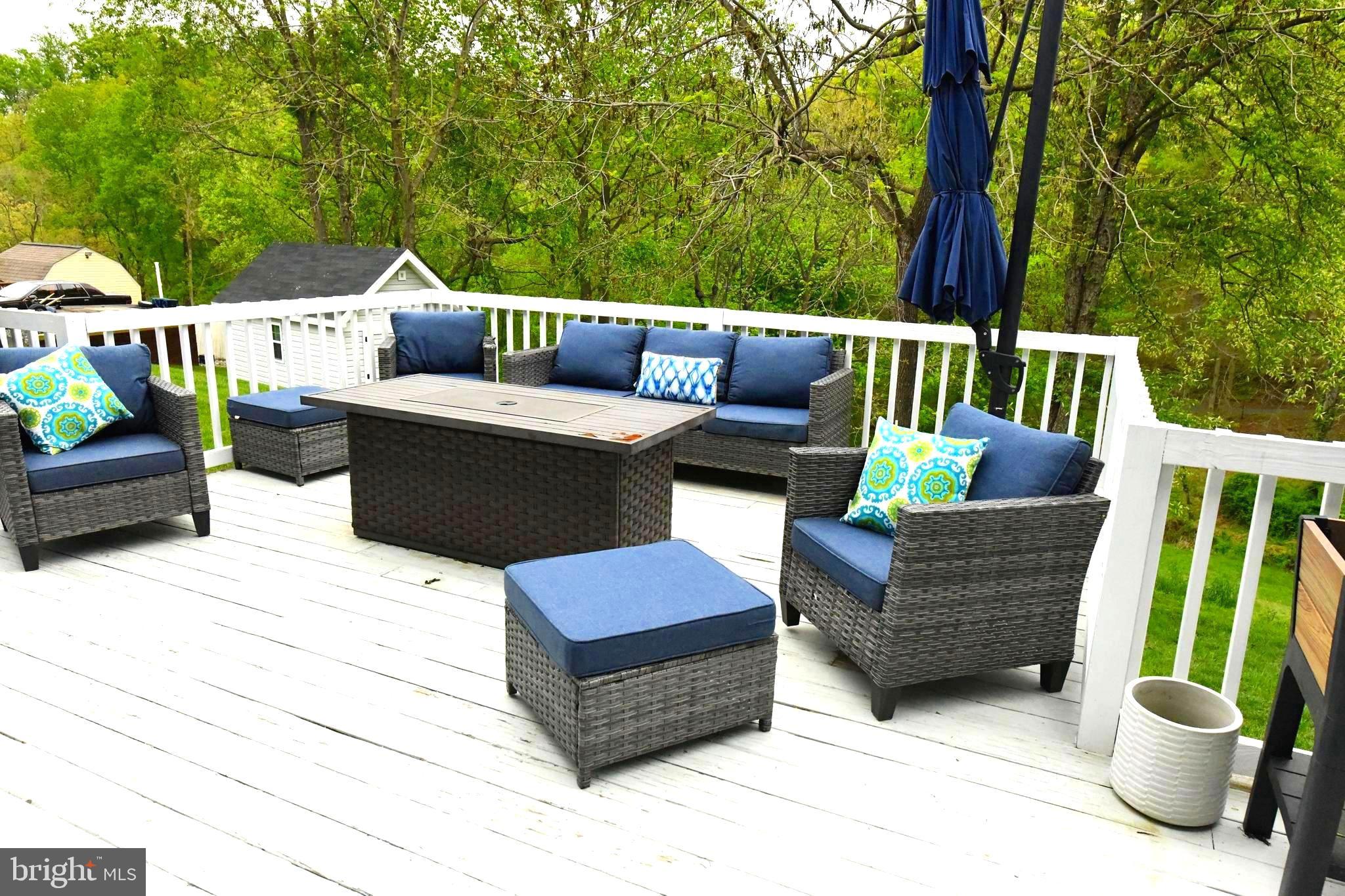 COUNTRY CLUB PARK - Residential