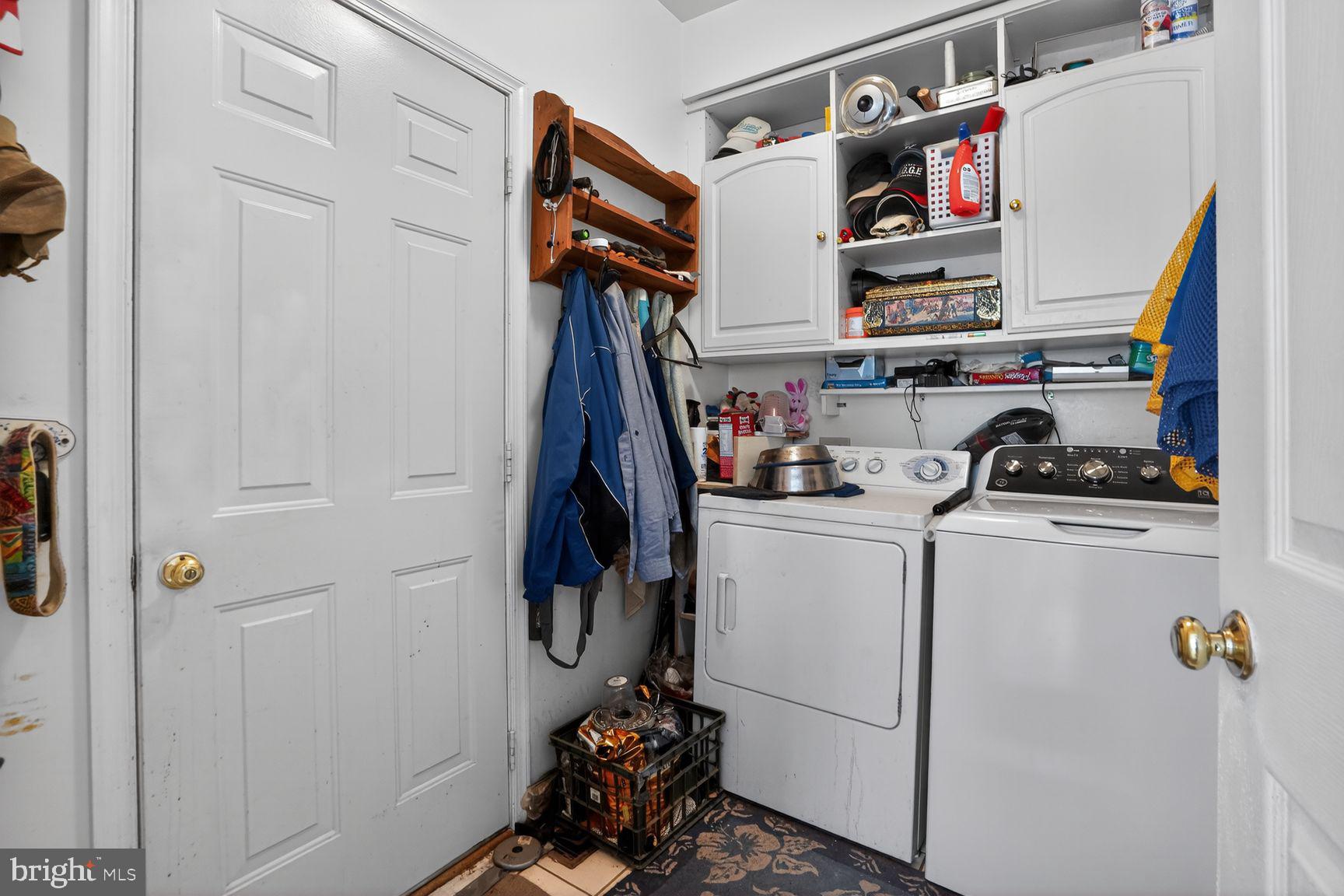 CROSSPOINTE - Residential