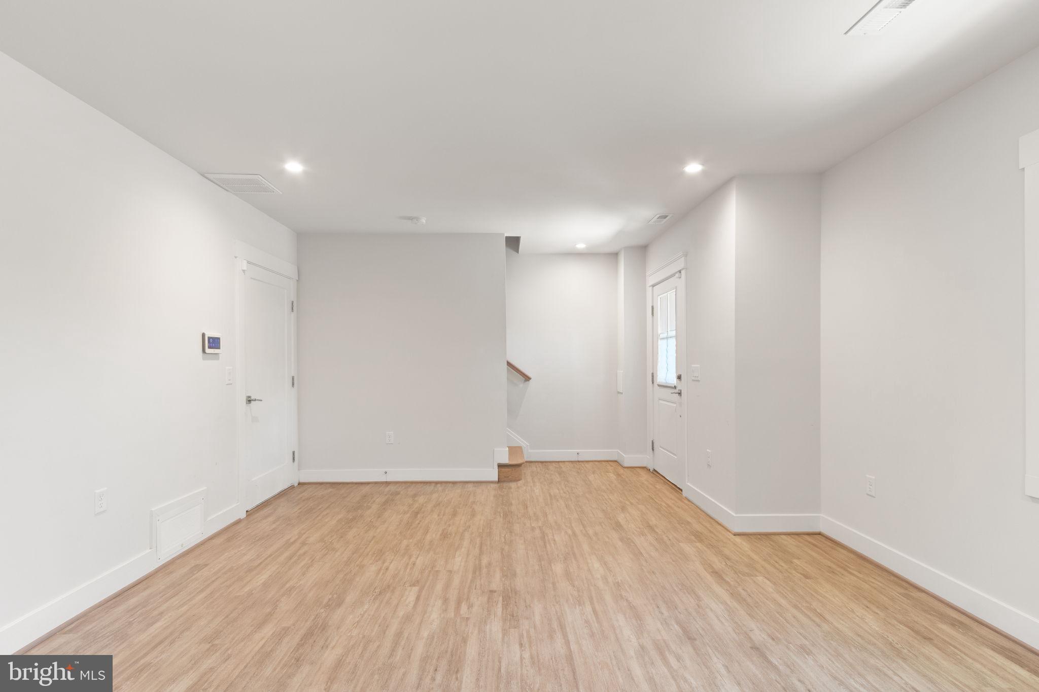 DARBYTOWN - Residential