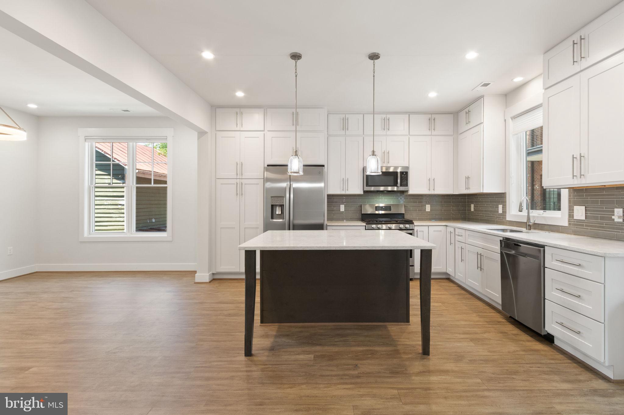 DARBYTOWN - Residential