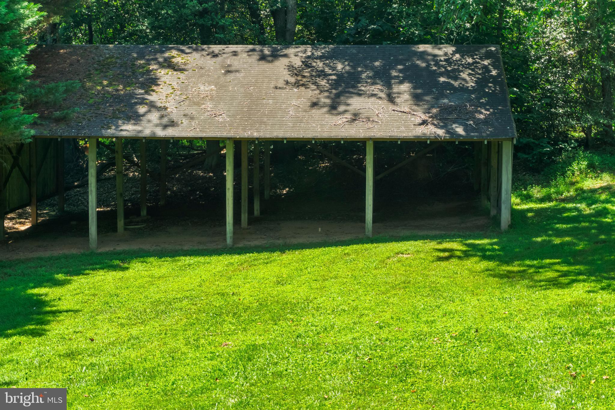 SPRING MEADOWS - Residential
