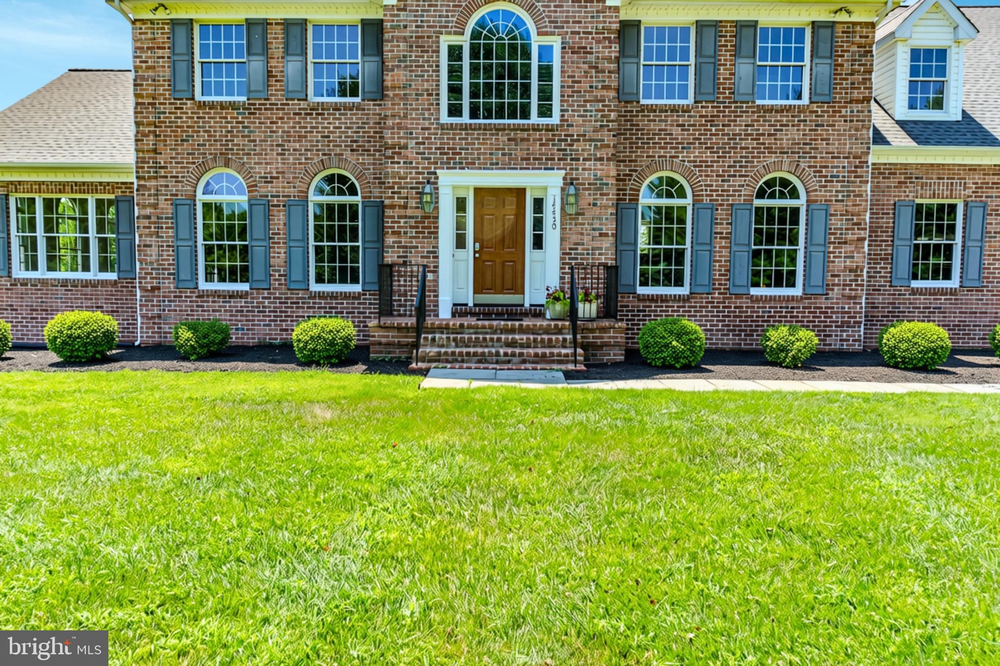 SPRING MEADOWS - Residential