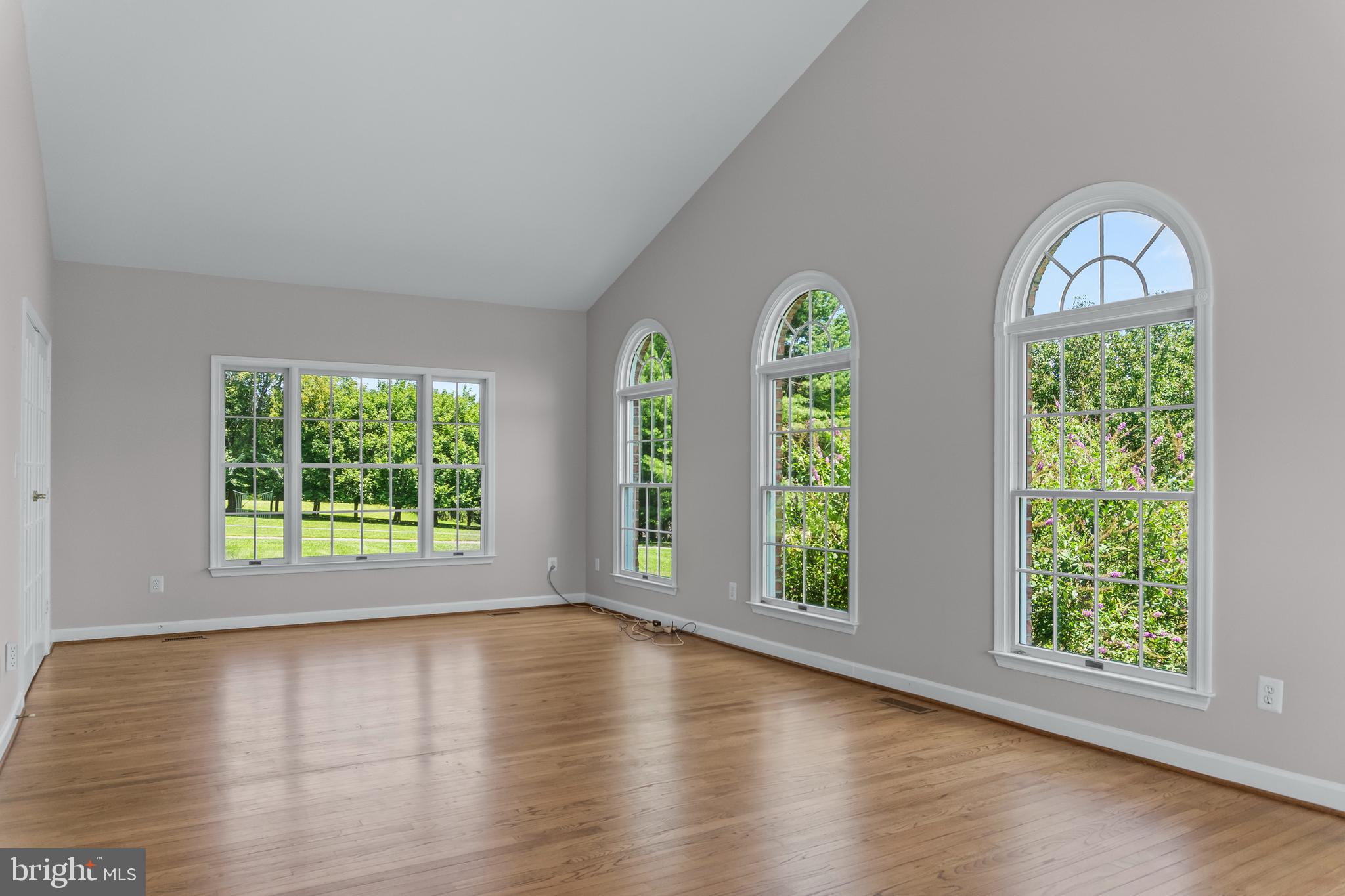 SPRING MEADOWS - Residential