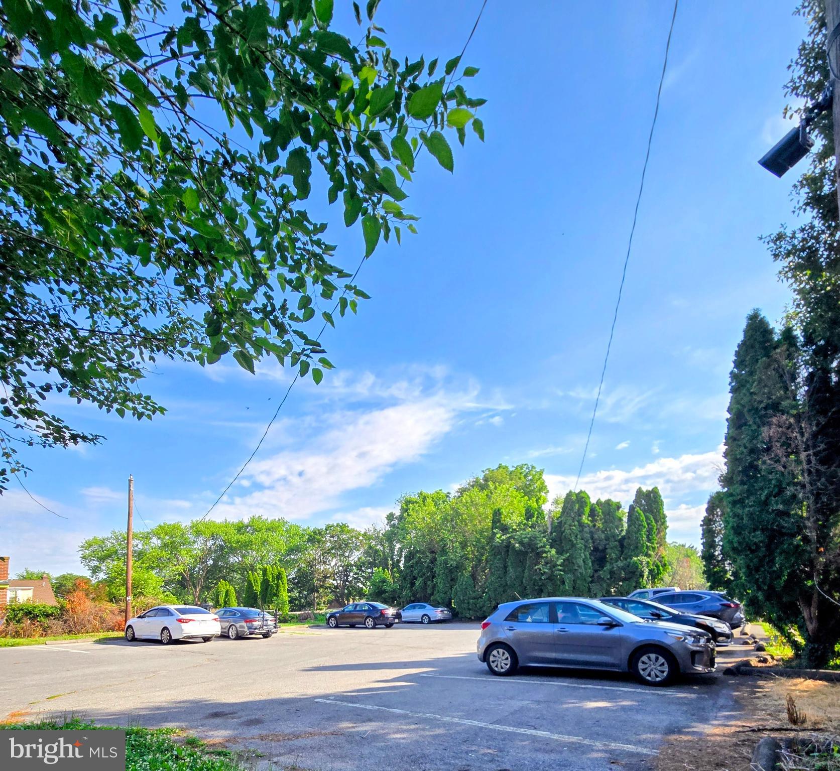 CABBAGE HILL - Commercial Sale