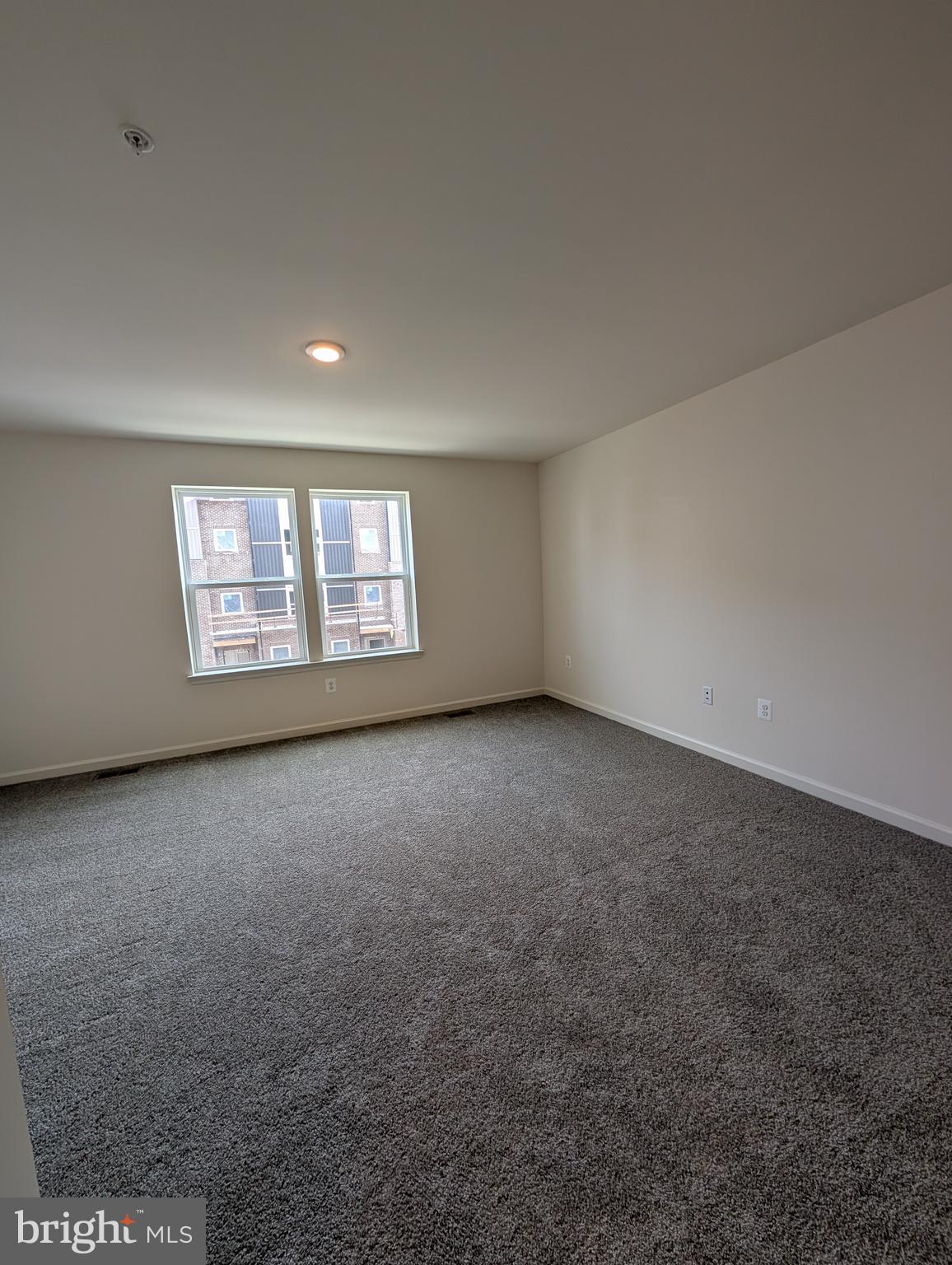 PADDOCK POINTE - Residential Lease