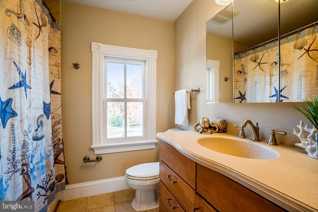 DEALE - Residential